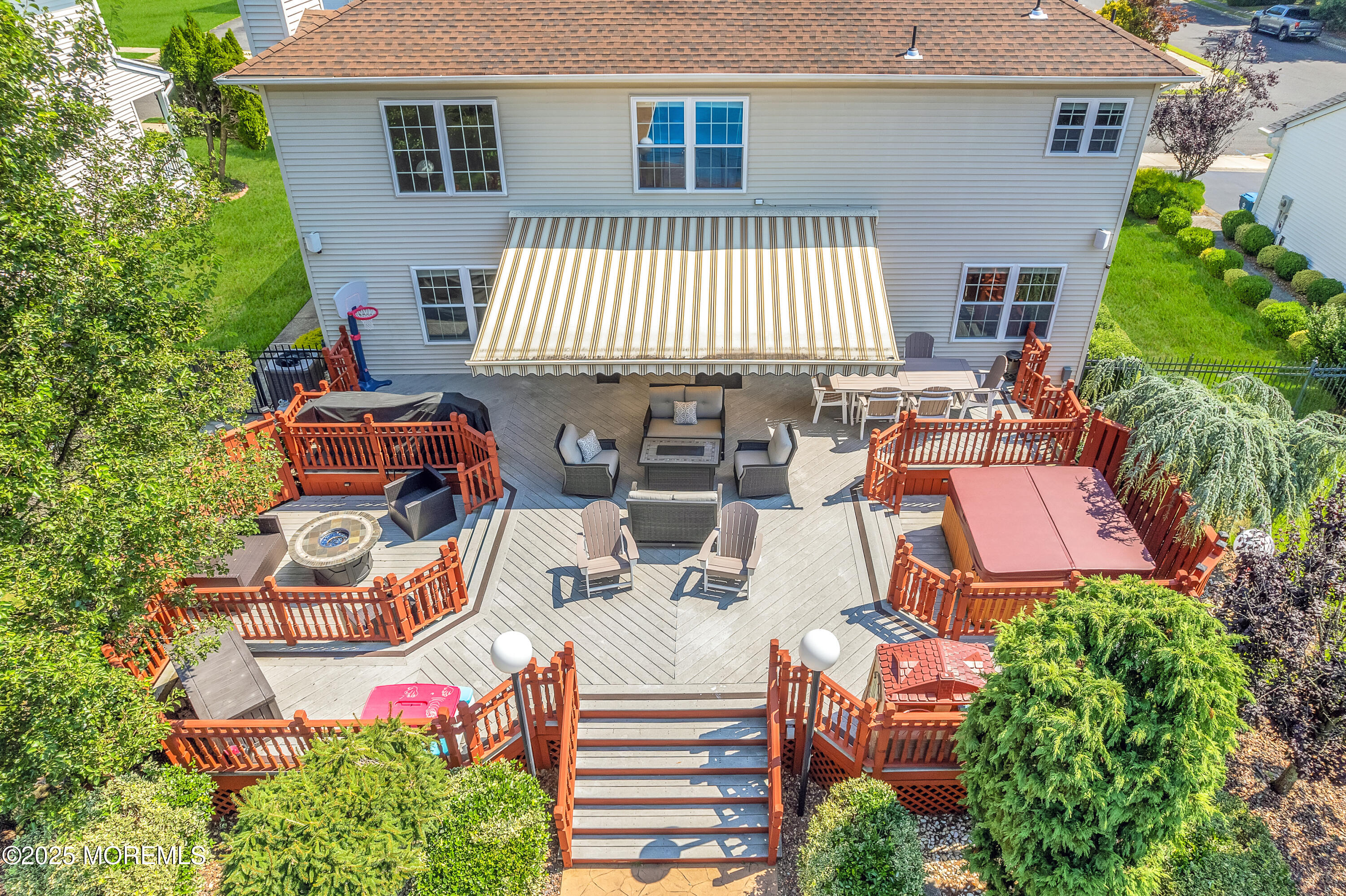 4 Diamond Lane