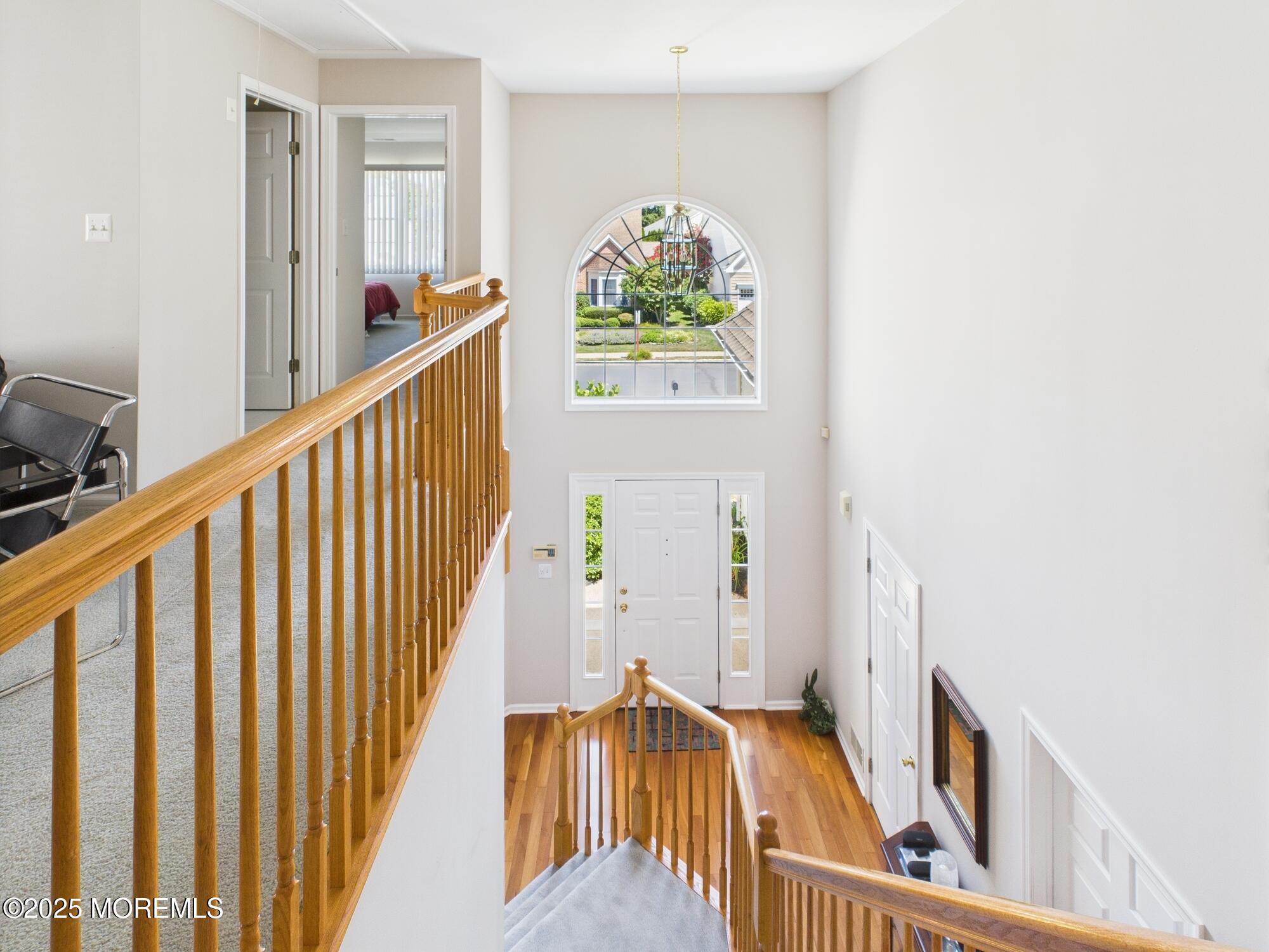 10 Windward Way