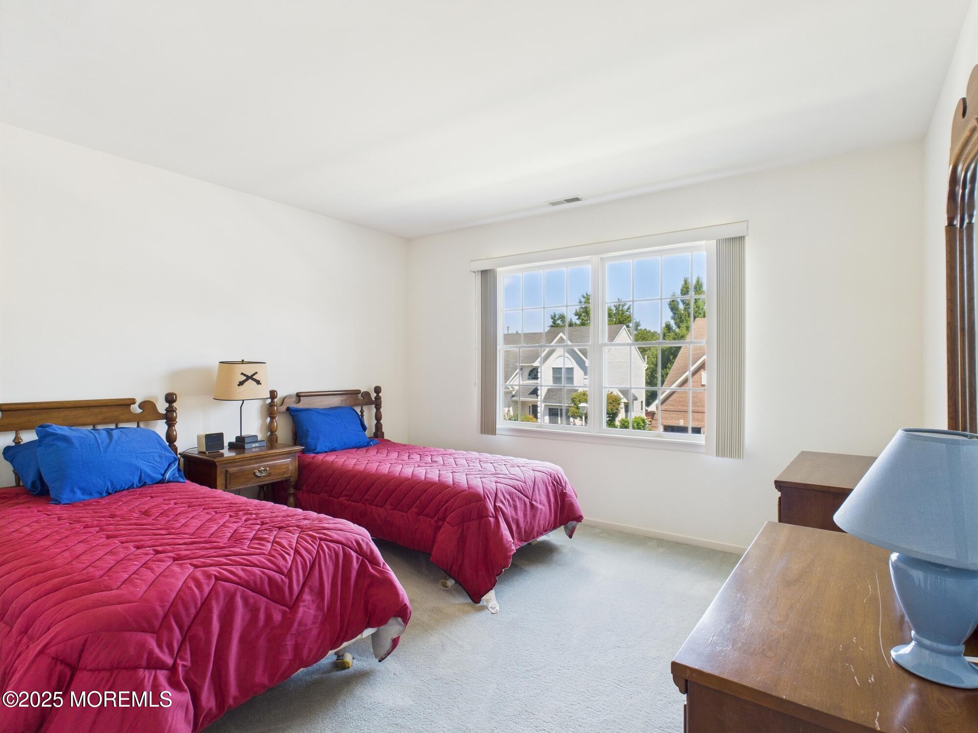 10 Windward Way