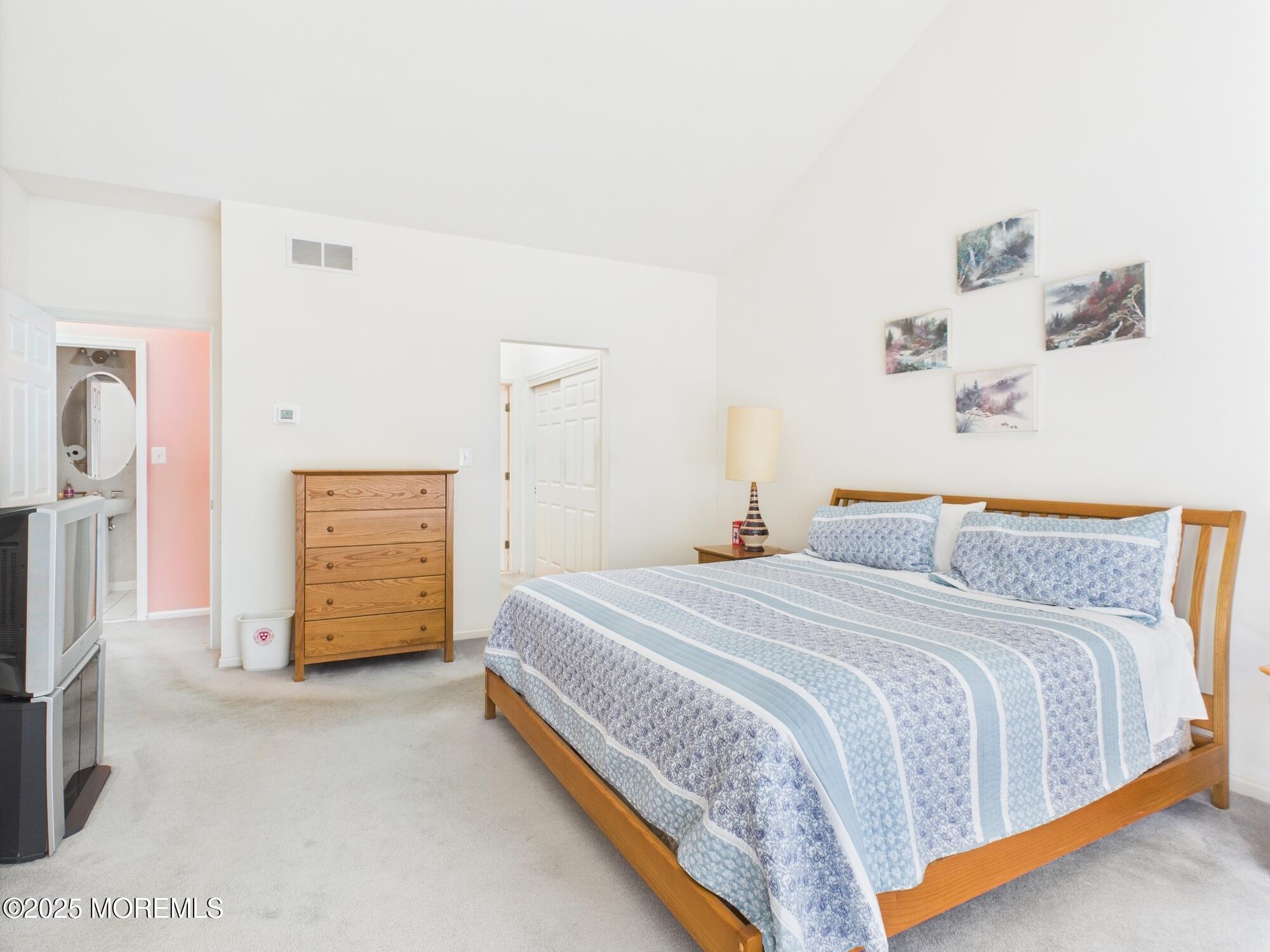 10 Windward Way