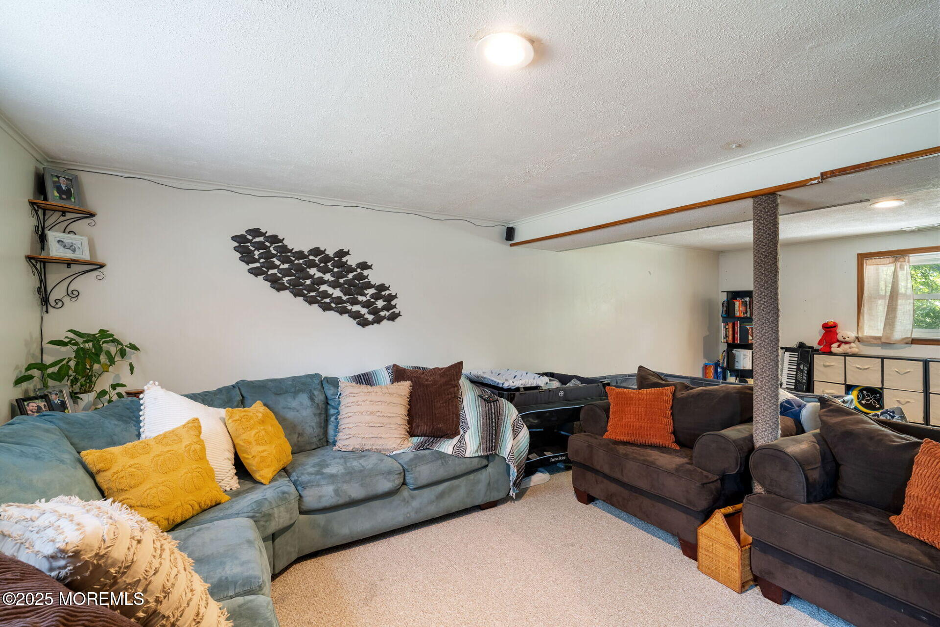995 Hunt Drive