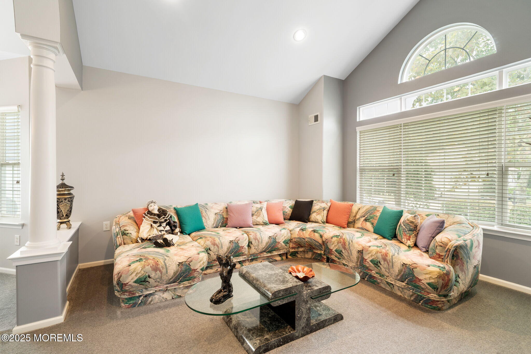 11 Narrowbrook Court