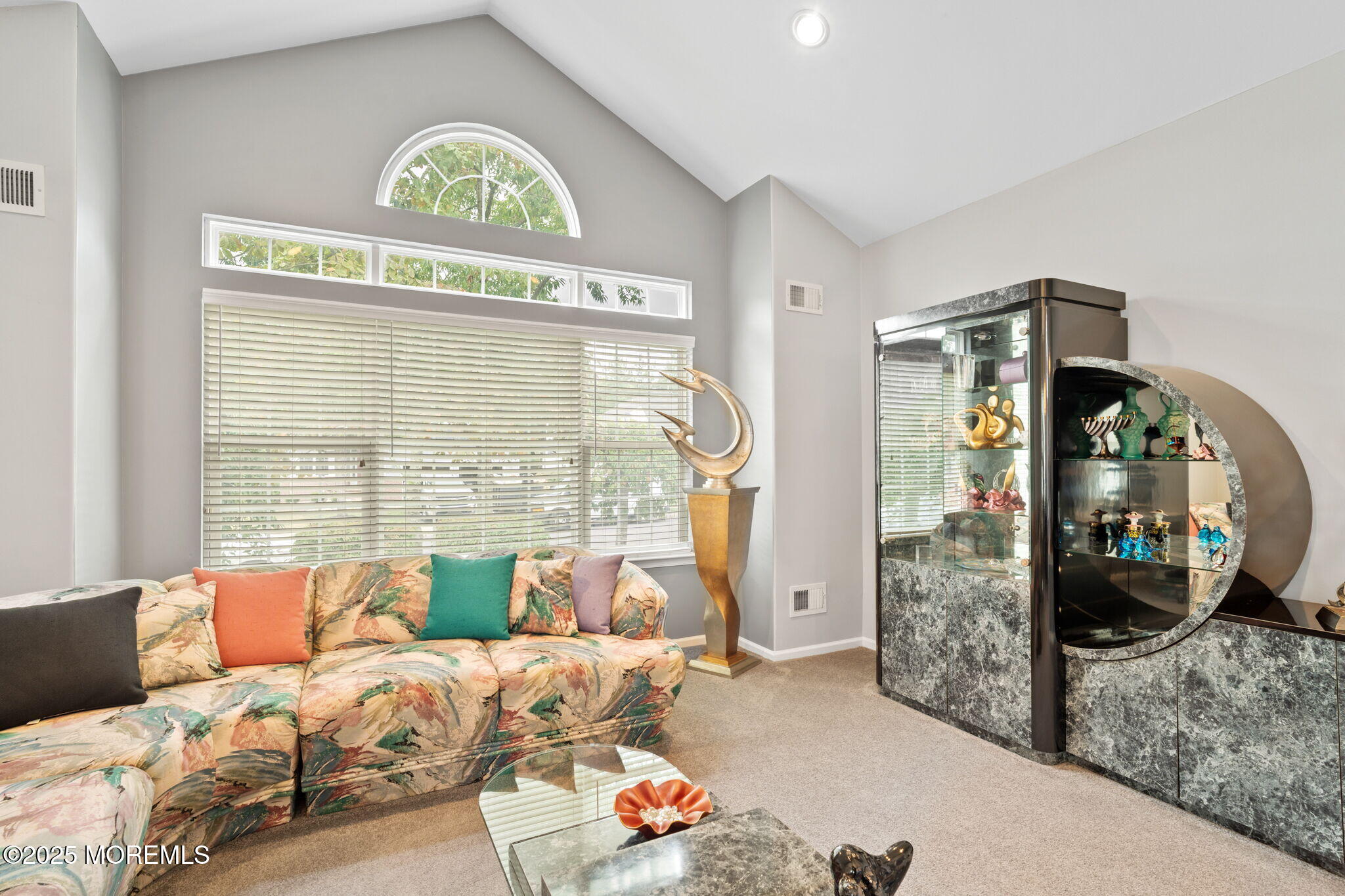11 Narrowbrook Court