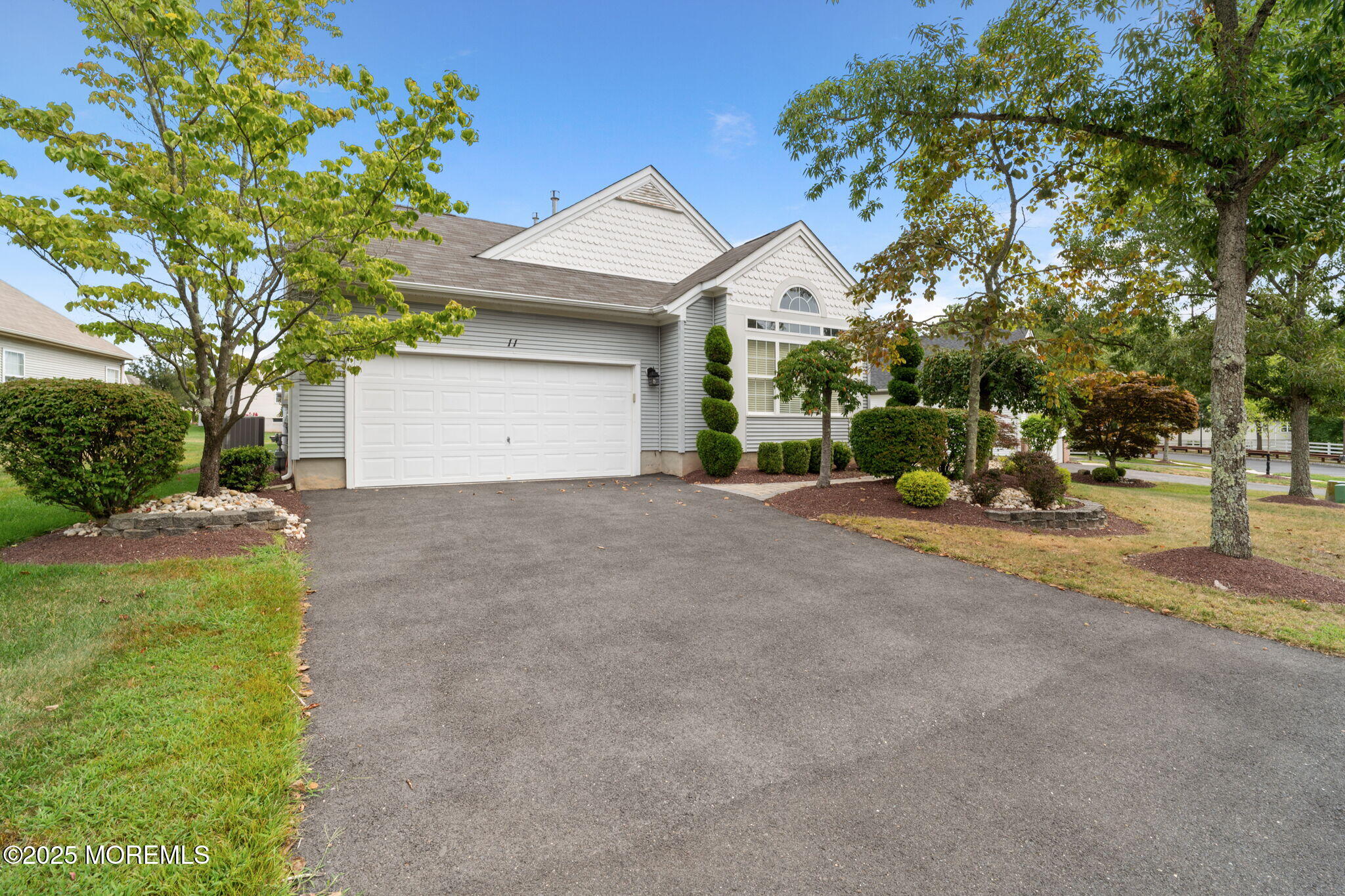 11 Narrowbrook Court