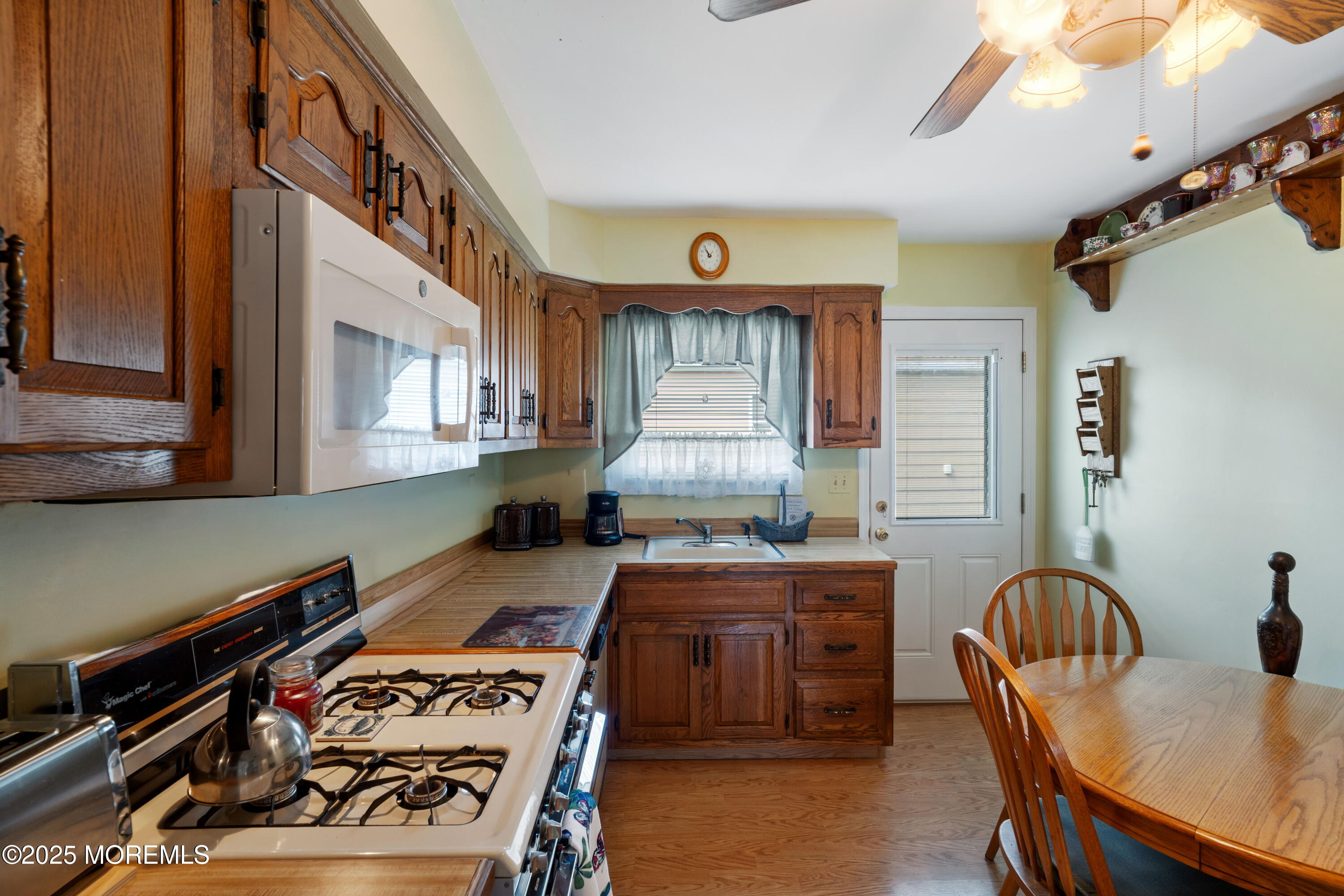 11 Selkirk Avenue