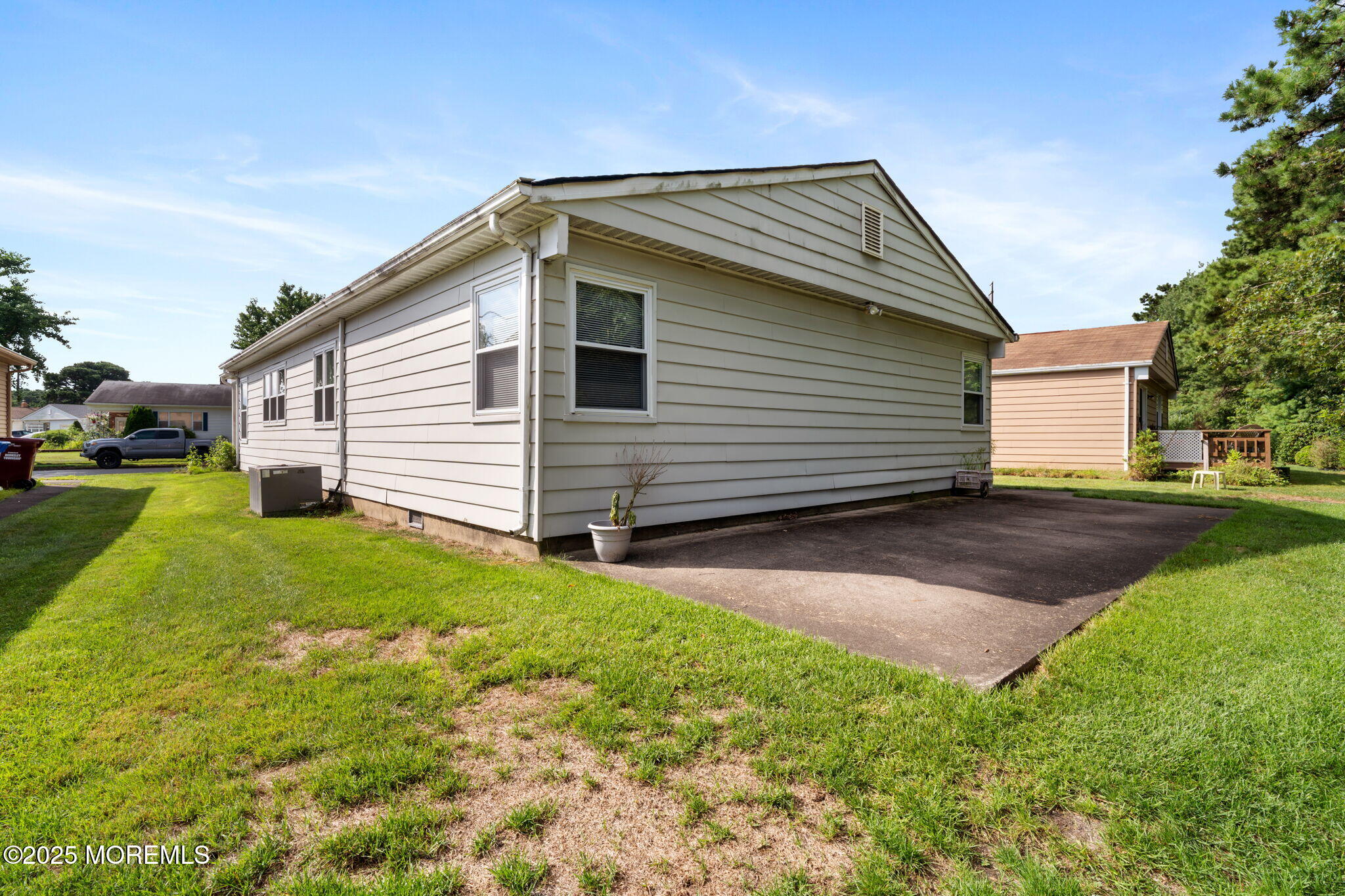 11 Selkirk Avenue