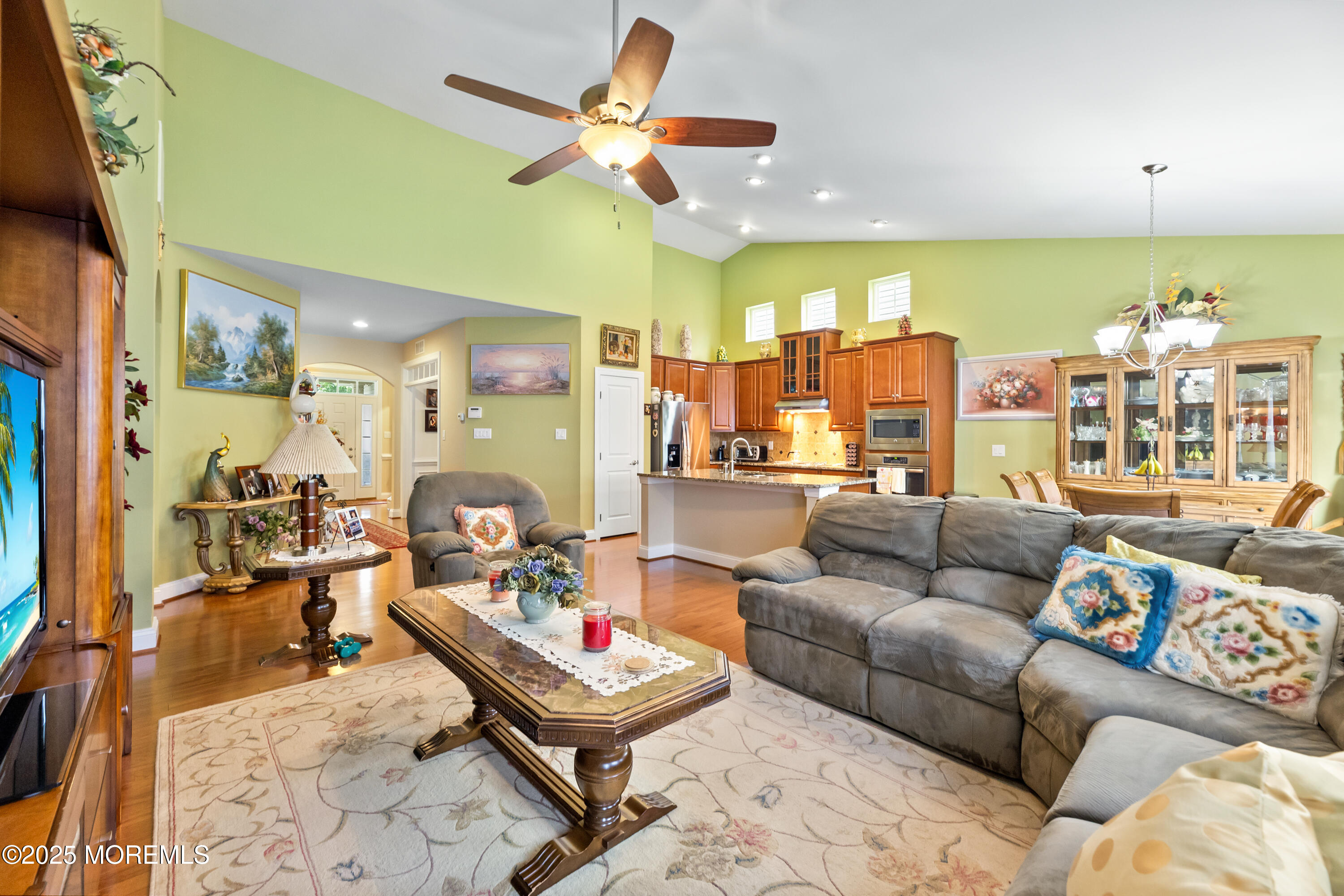 3 Eldorado Drive