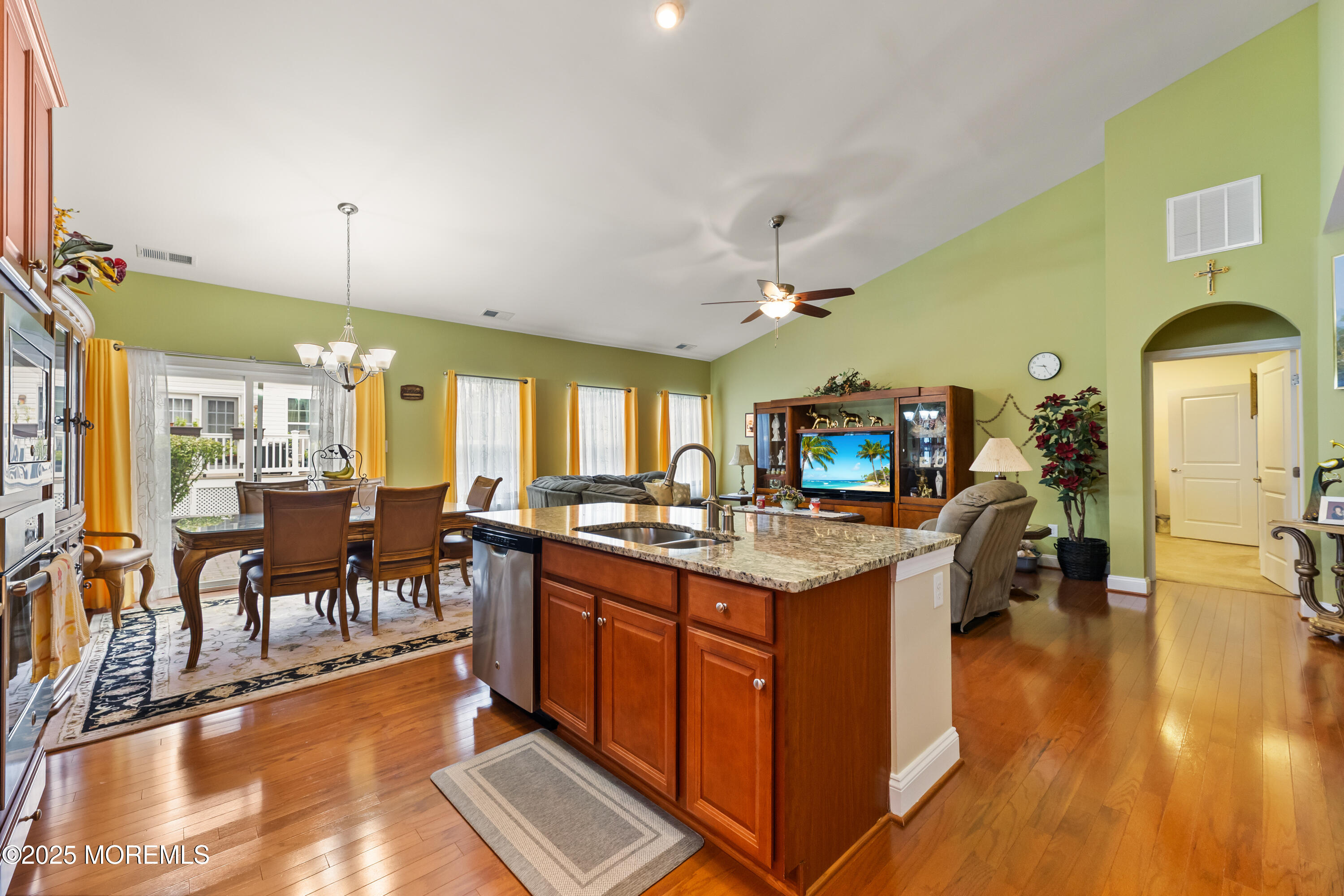 3 Eldorado Drive