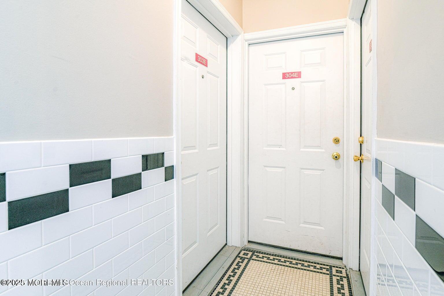 218 2nd Avenue, 303E