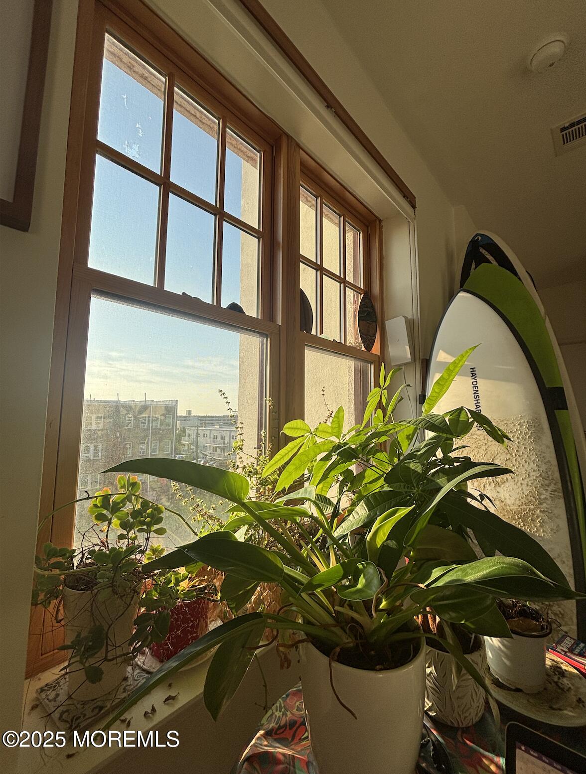 218 2nd Avenue, 303E