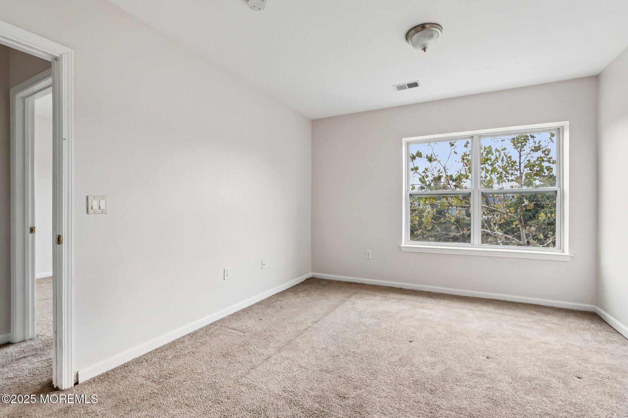 368 Rector Street, 421