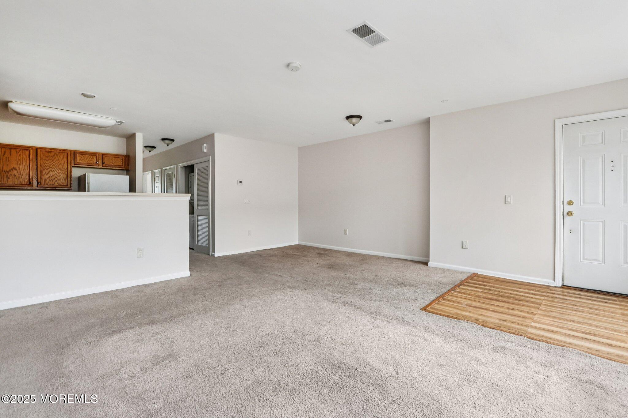 368 Rector Street, 421