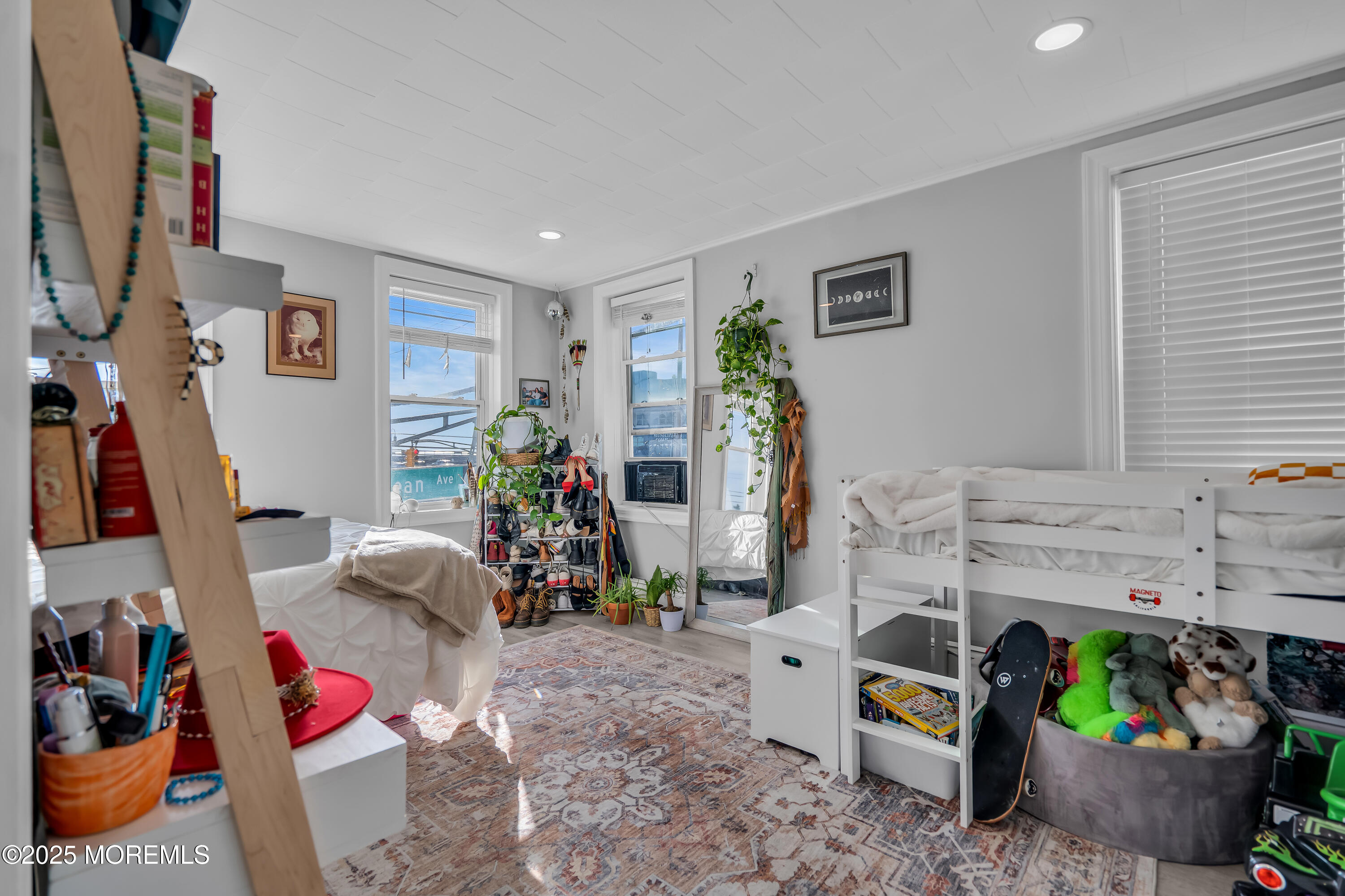 1076 Ocean Avenue