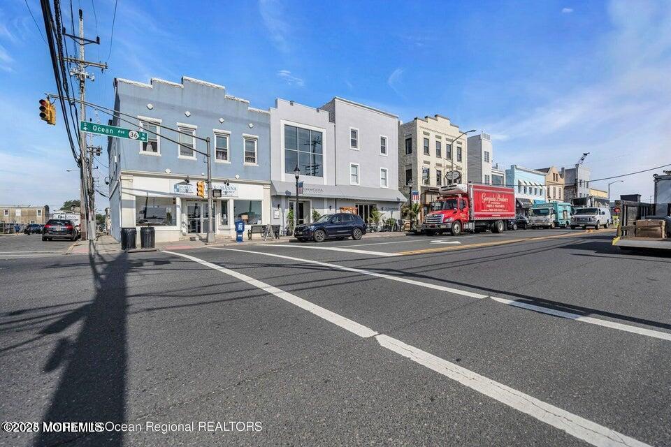 1076 Ocean Avenue