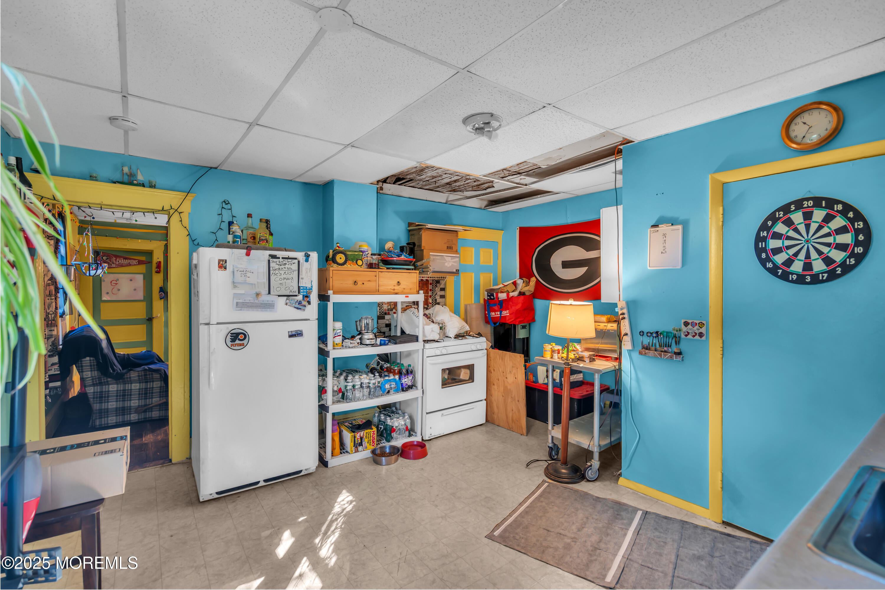 126 De Witt Avenue
