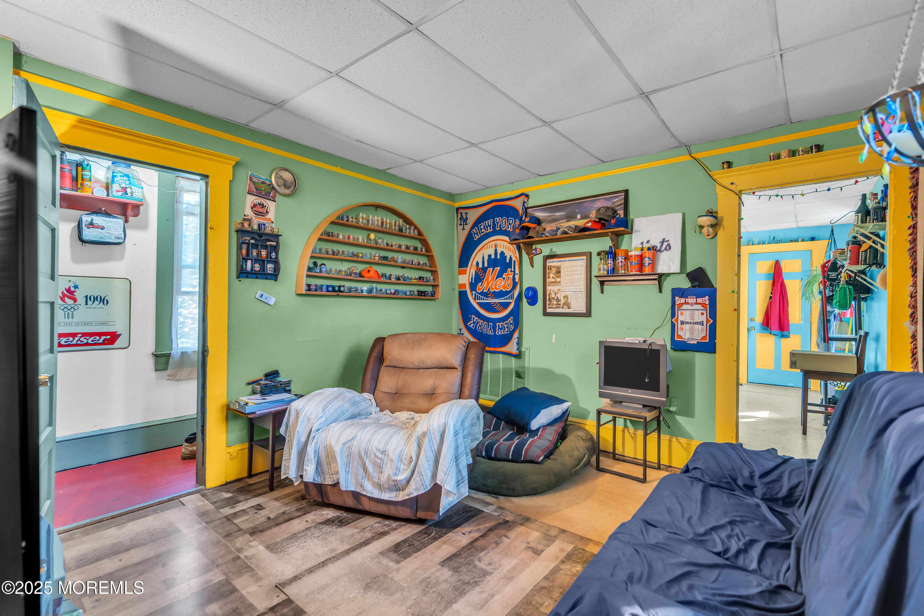 126 De Witt Avenue