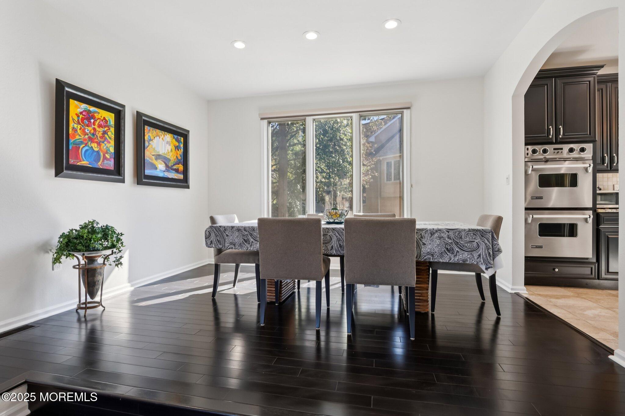 211 Pipers Landing Court