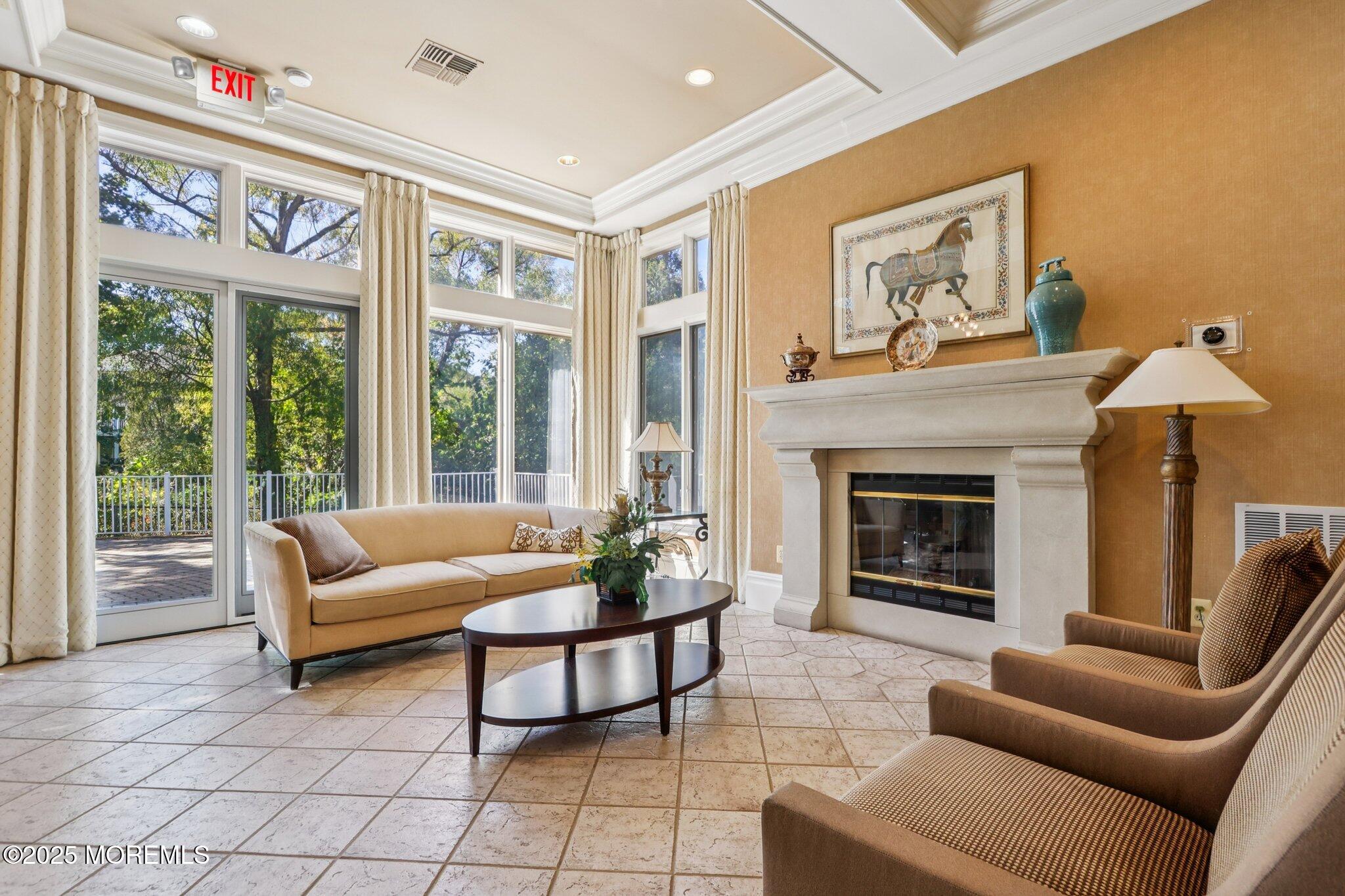 211 Pipers Landing Court