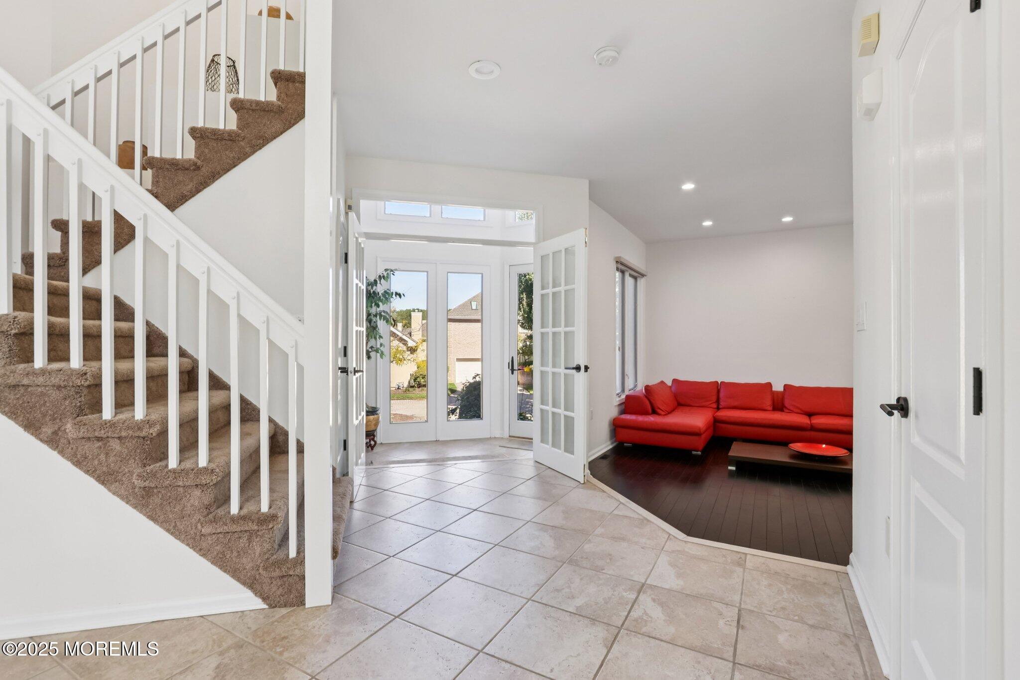 211 Pipers Landing Court