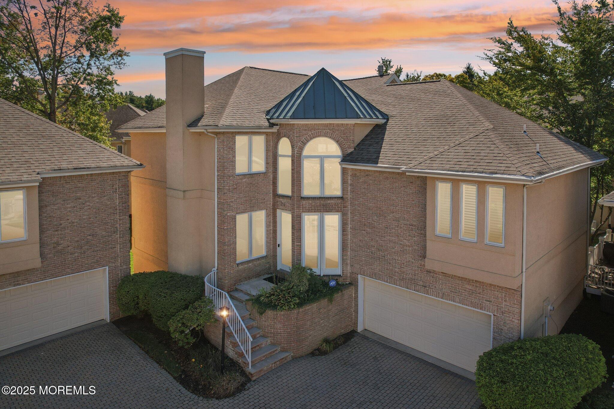 211 Pipers Landing Court