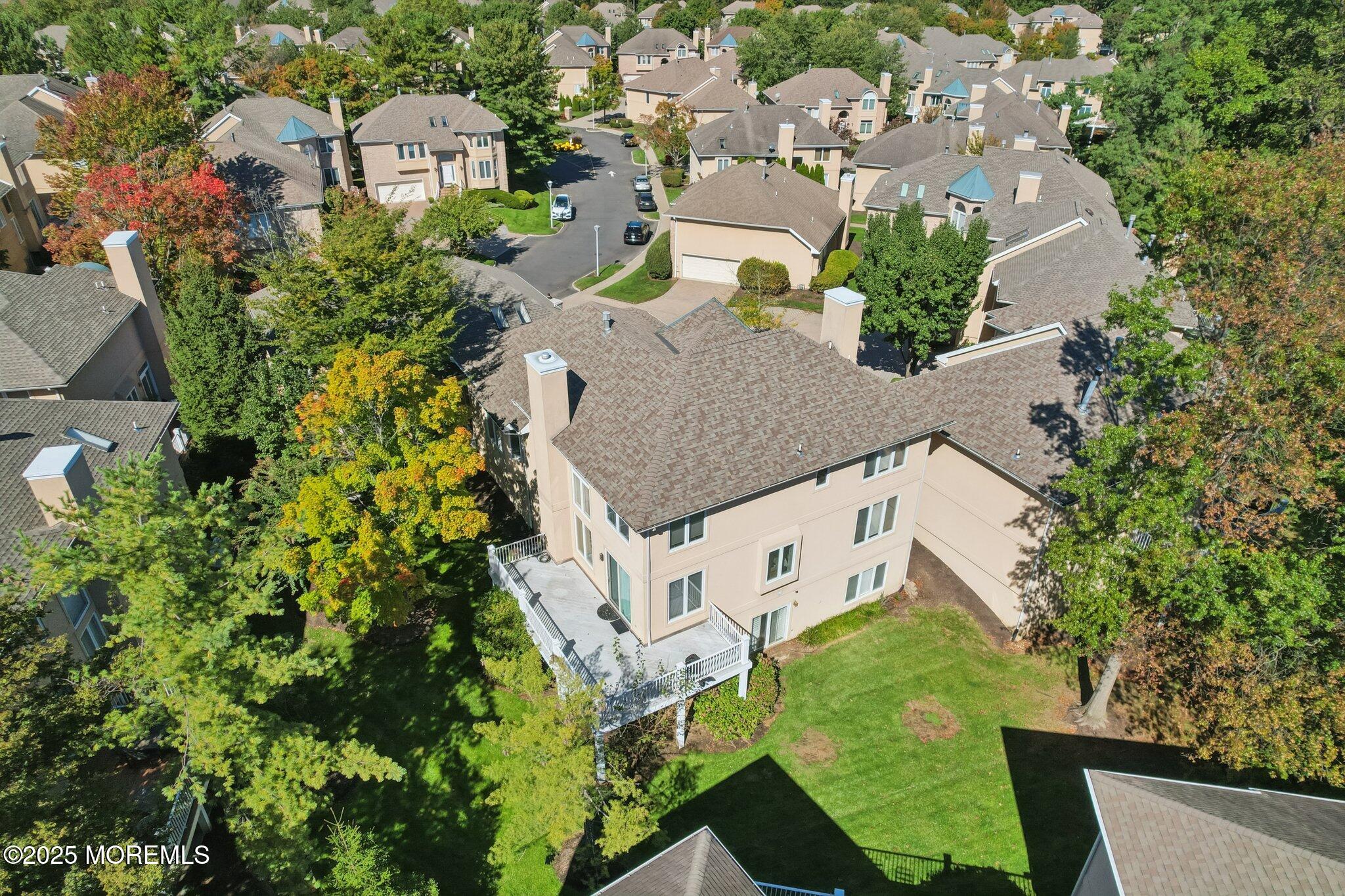211 Pipers Landing Court
