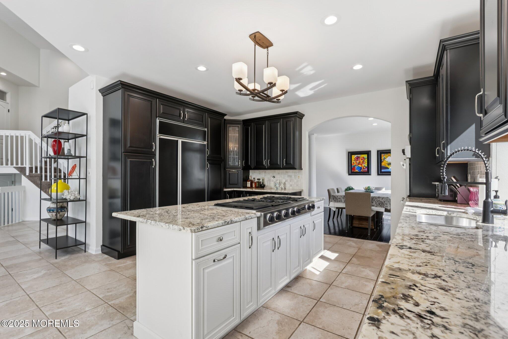 211 Pipers Landing Court