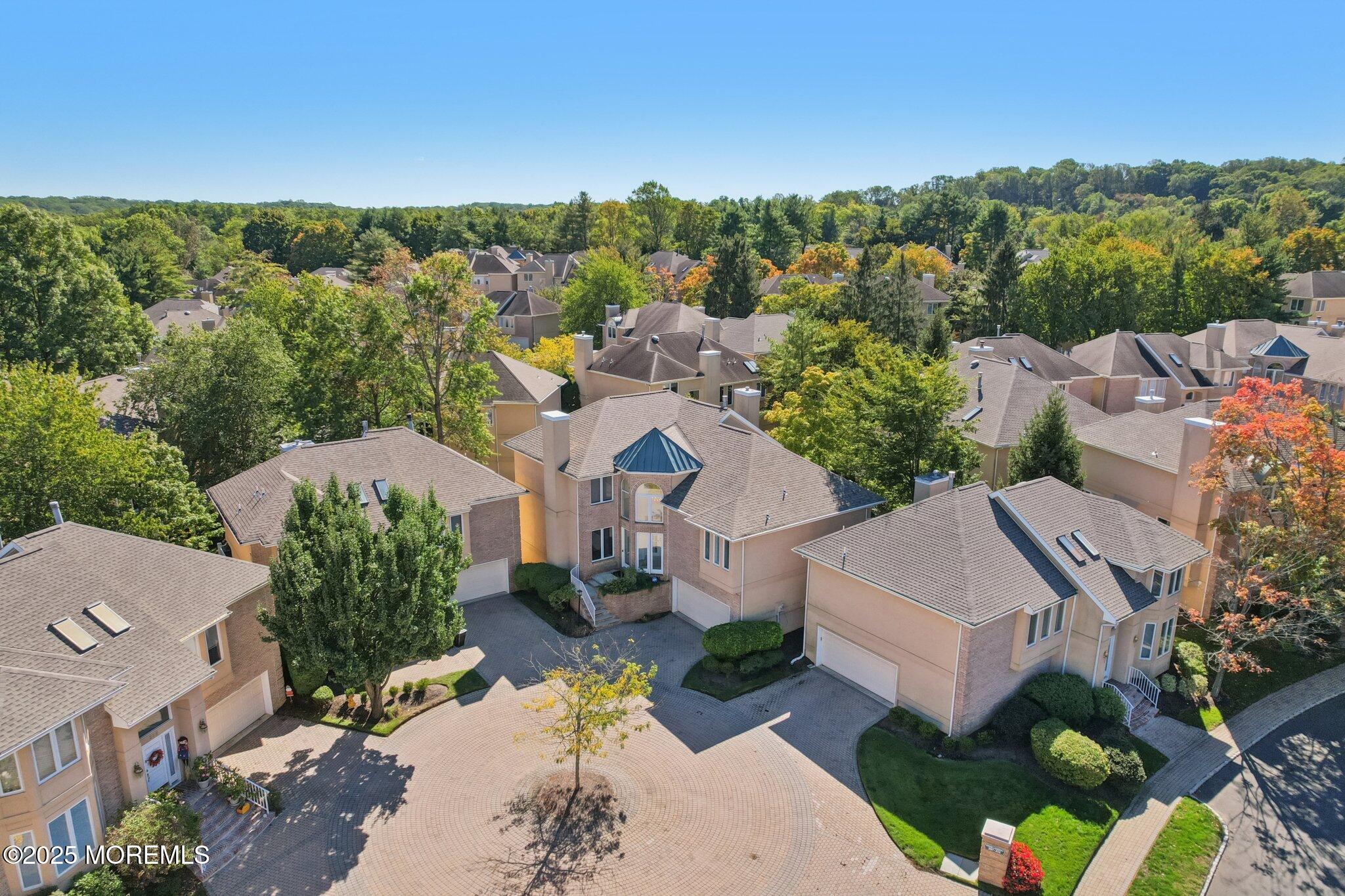 211 Pipers Landing Court
