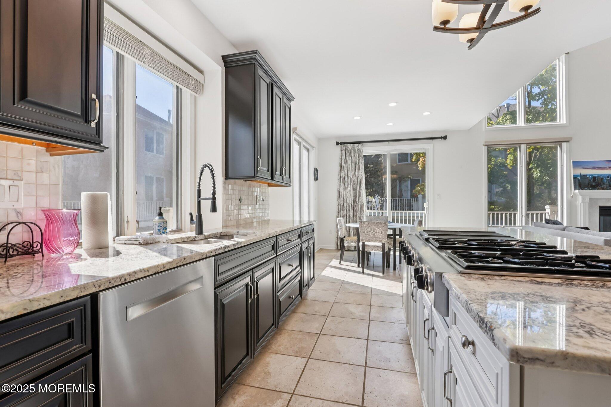 211 Pipers Landing Court
