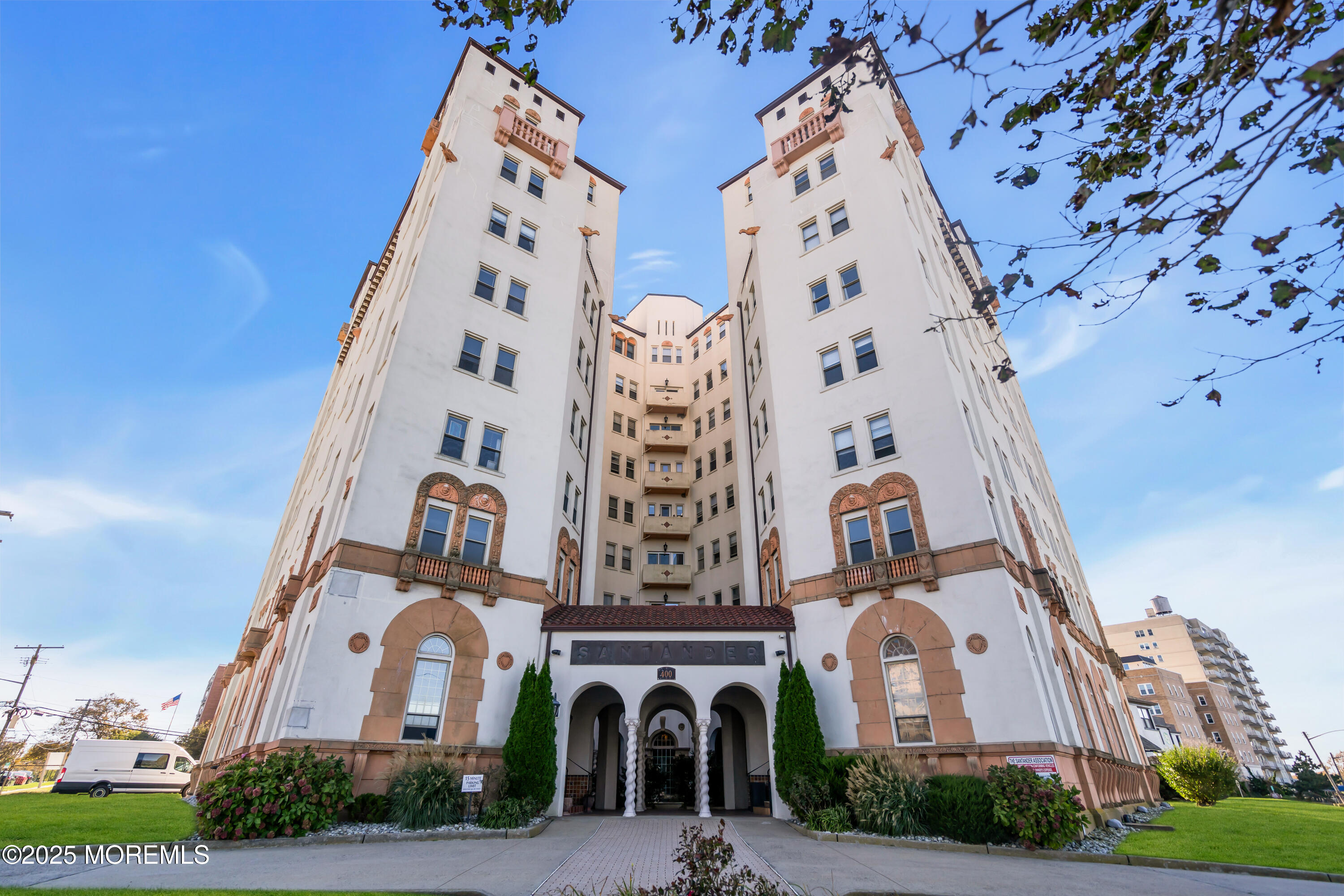 400 Deal Lake Drive, 4D, Asbury Park Unit: 4D