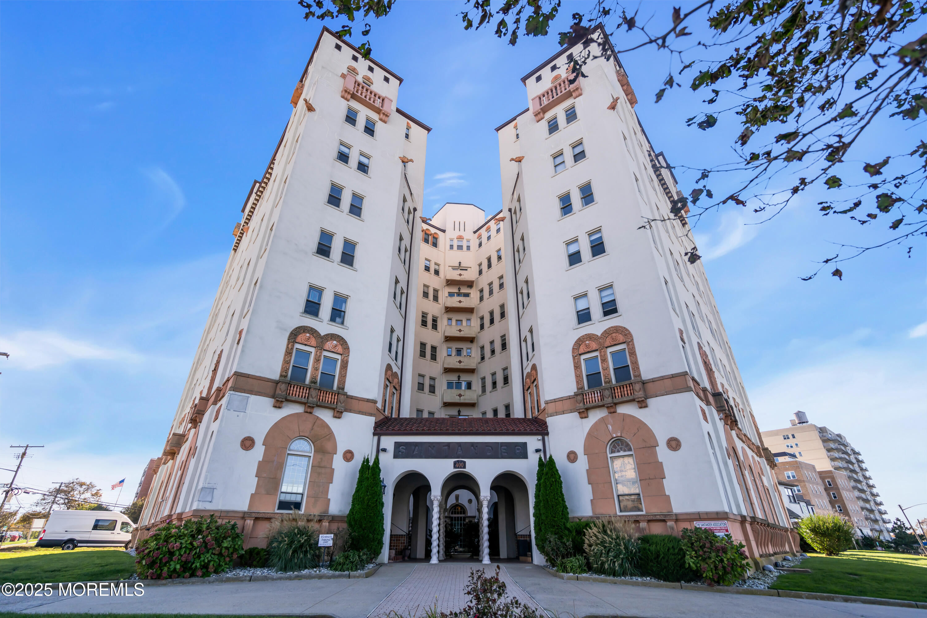 400 Deal Lake Drive, 4D, Asbury Park Unit: 4D