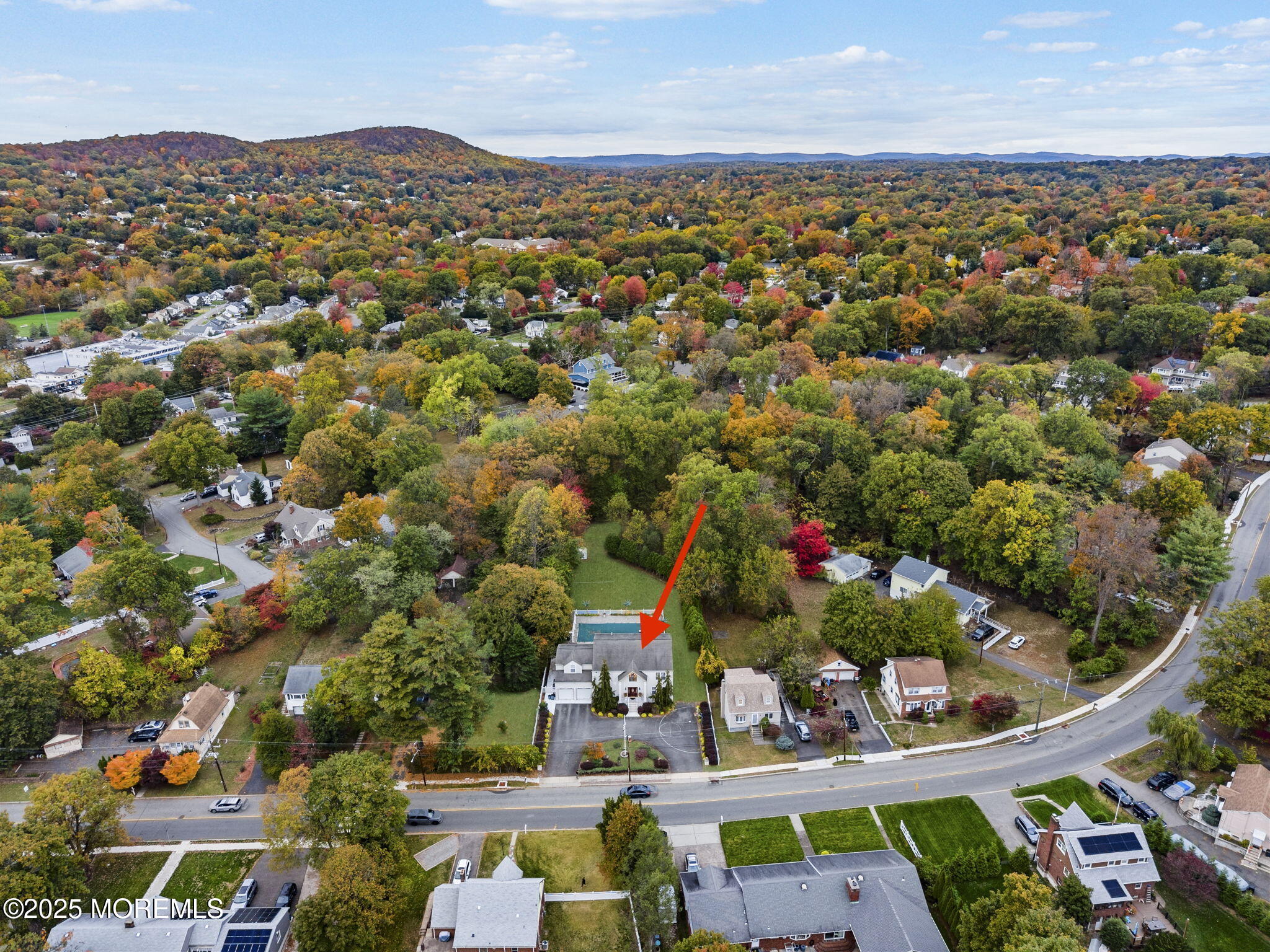 85 Linda Vista Avenue, North Haledon
