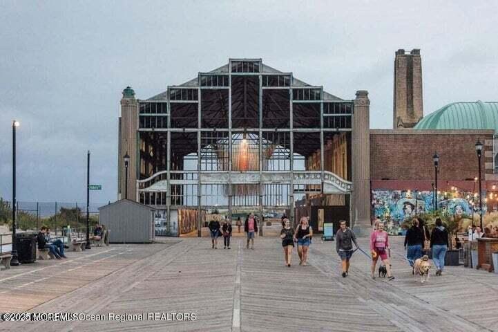 400 Deal Lake Drive, 6C