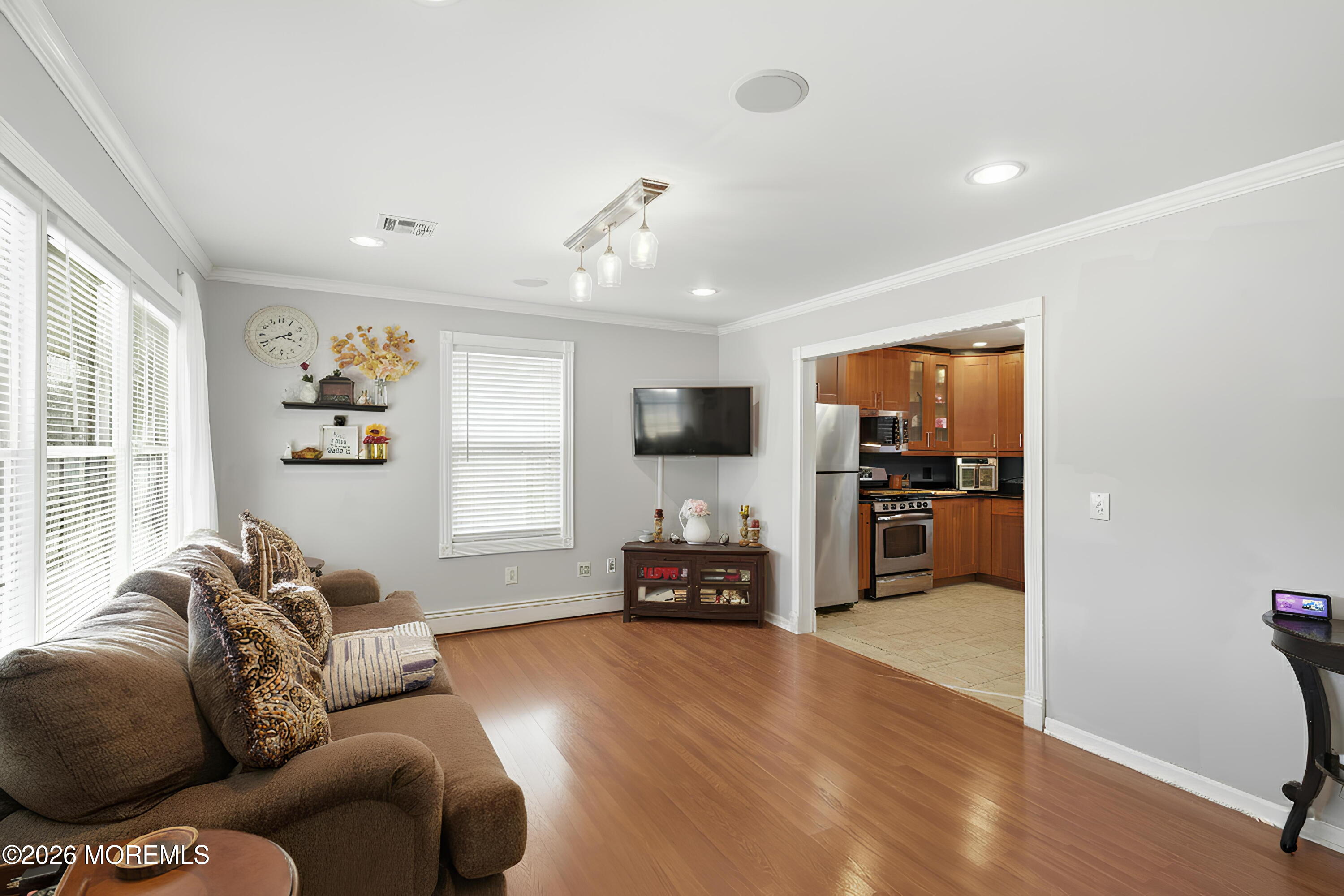 1101 Lawrence Avenue