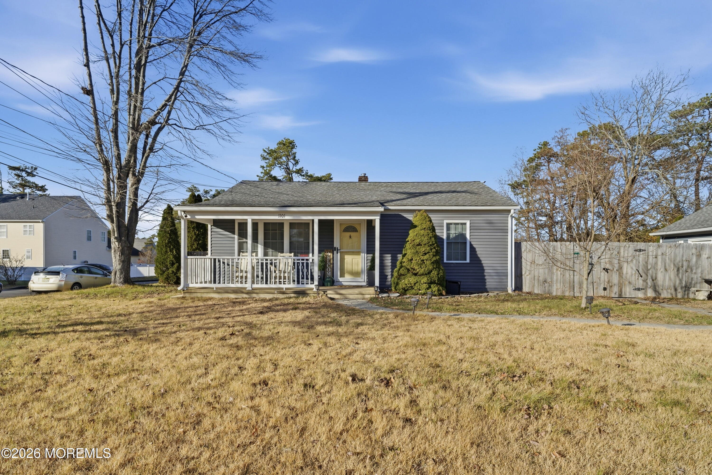 1101 Lawrence Avenue