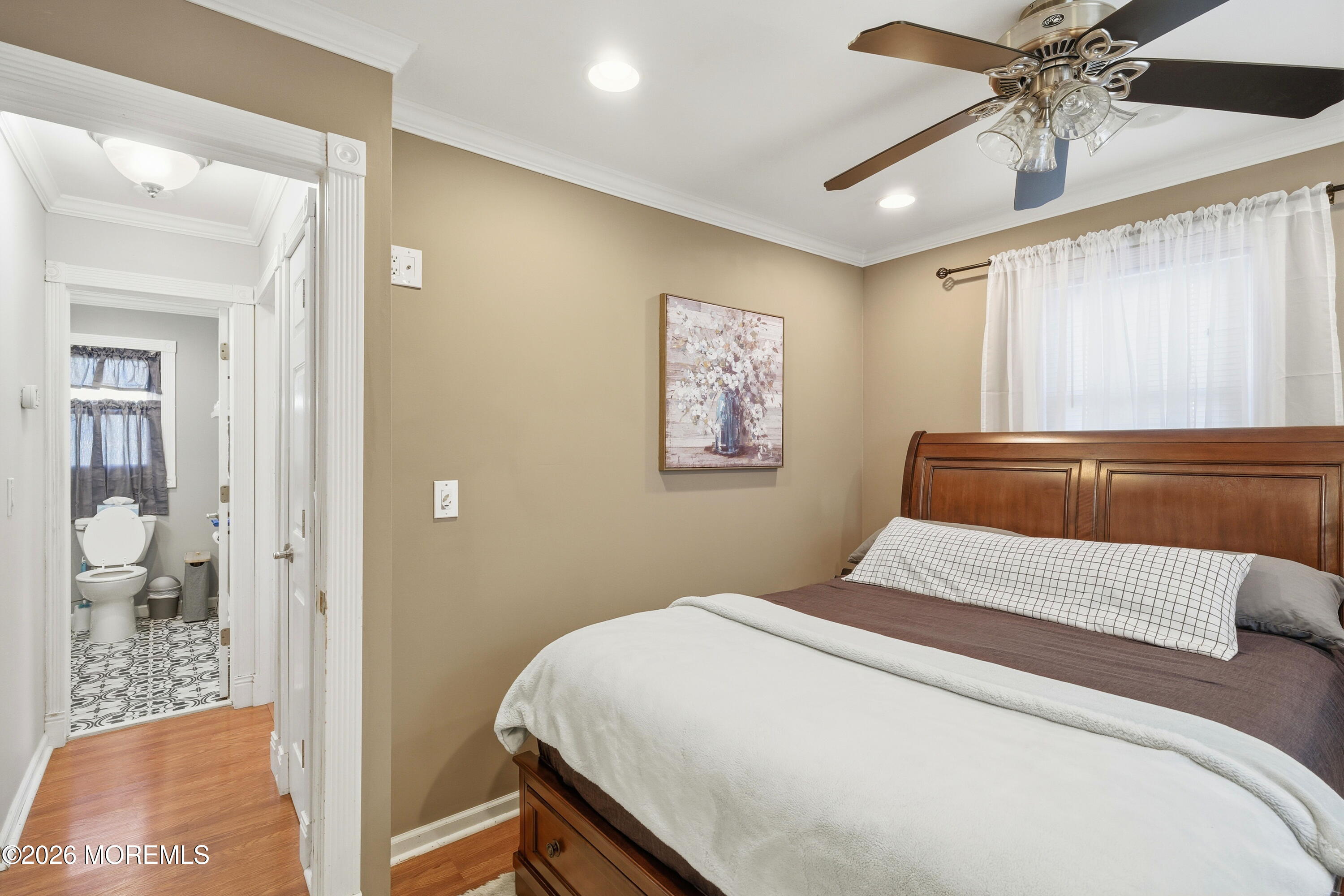 1101 Lawrence Avenue