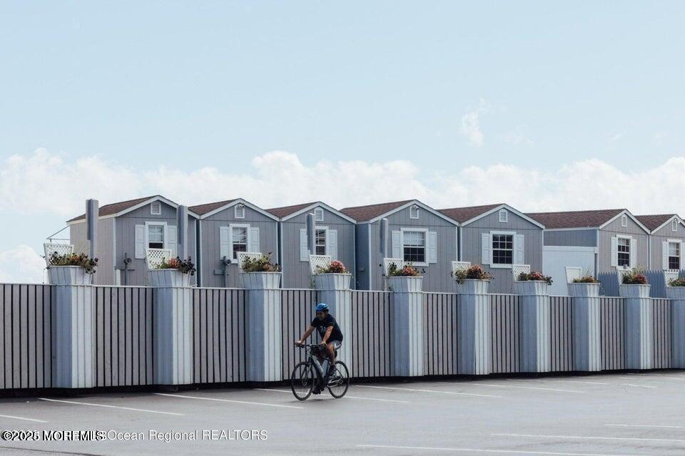 1492 Ocean Avenue B4