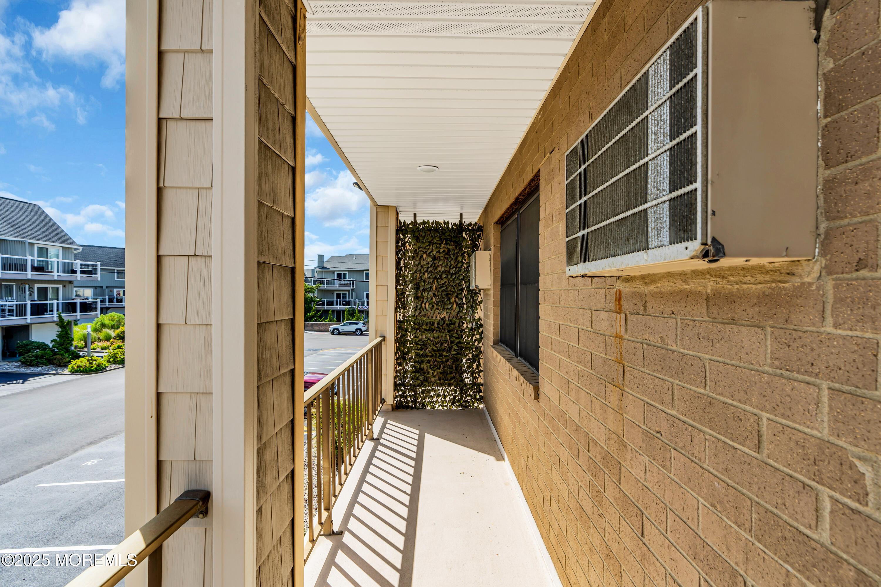 1492 Ocean Avenue B4