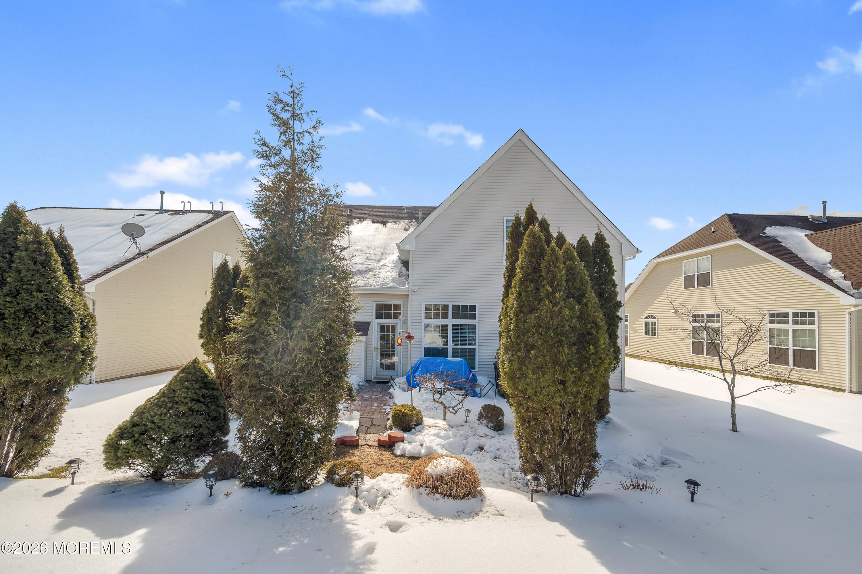 21 Jumping Brook Drive