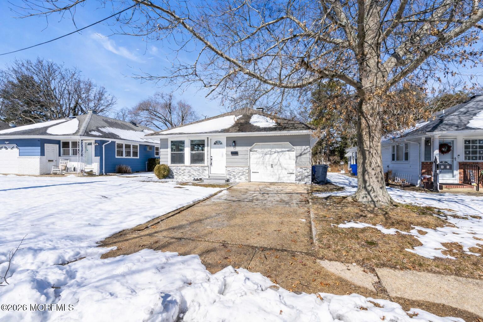 76 Mount Fairweather Lane