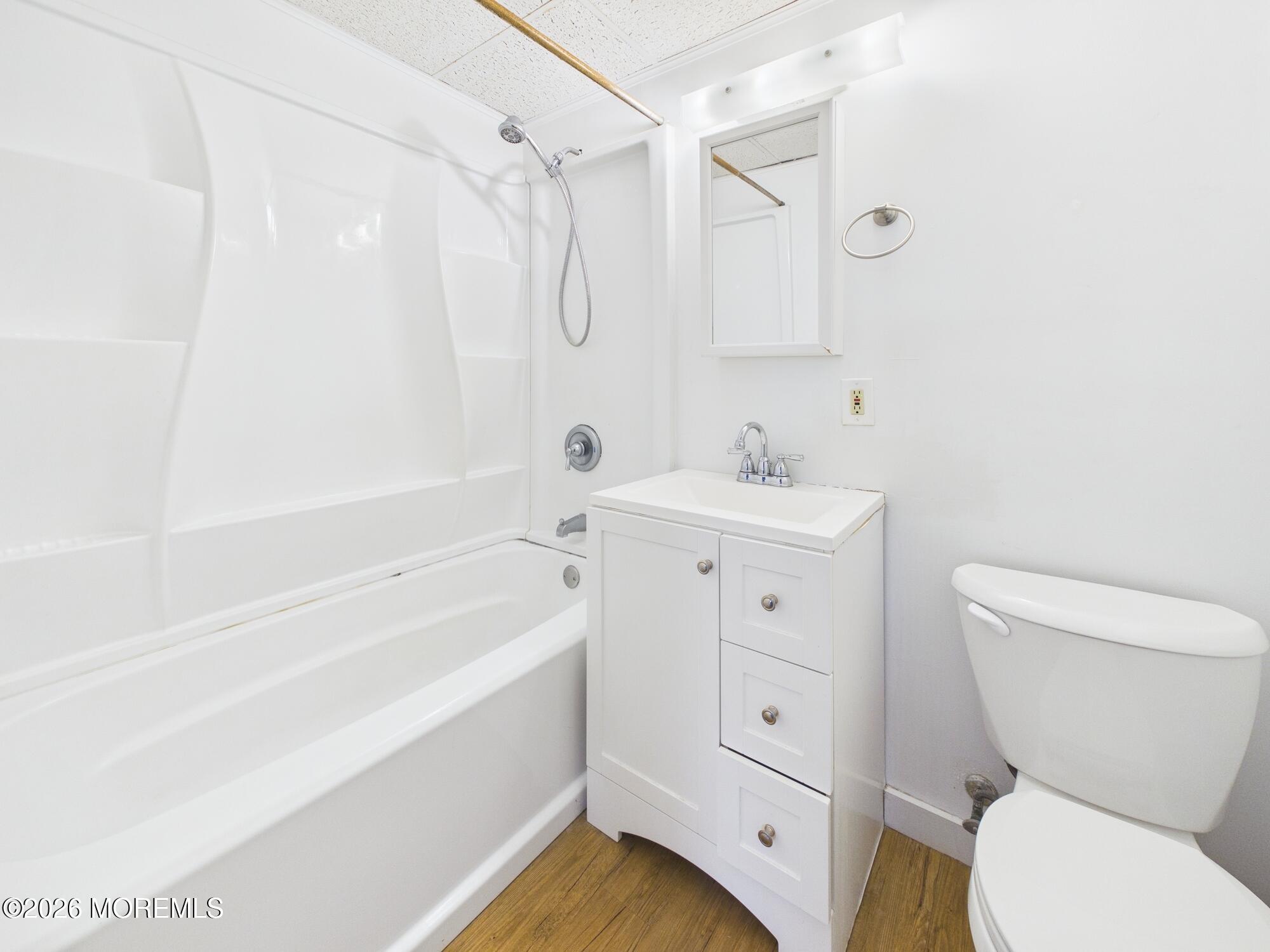 154 Vansant Avenue Apt. 3