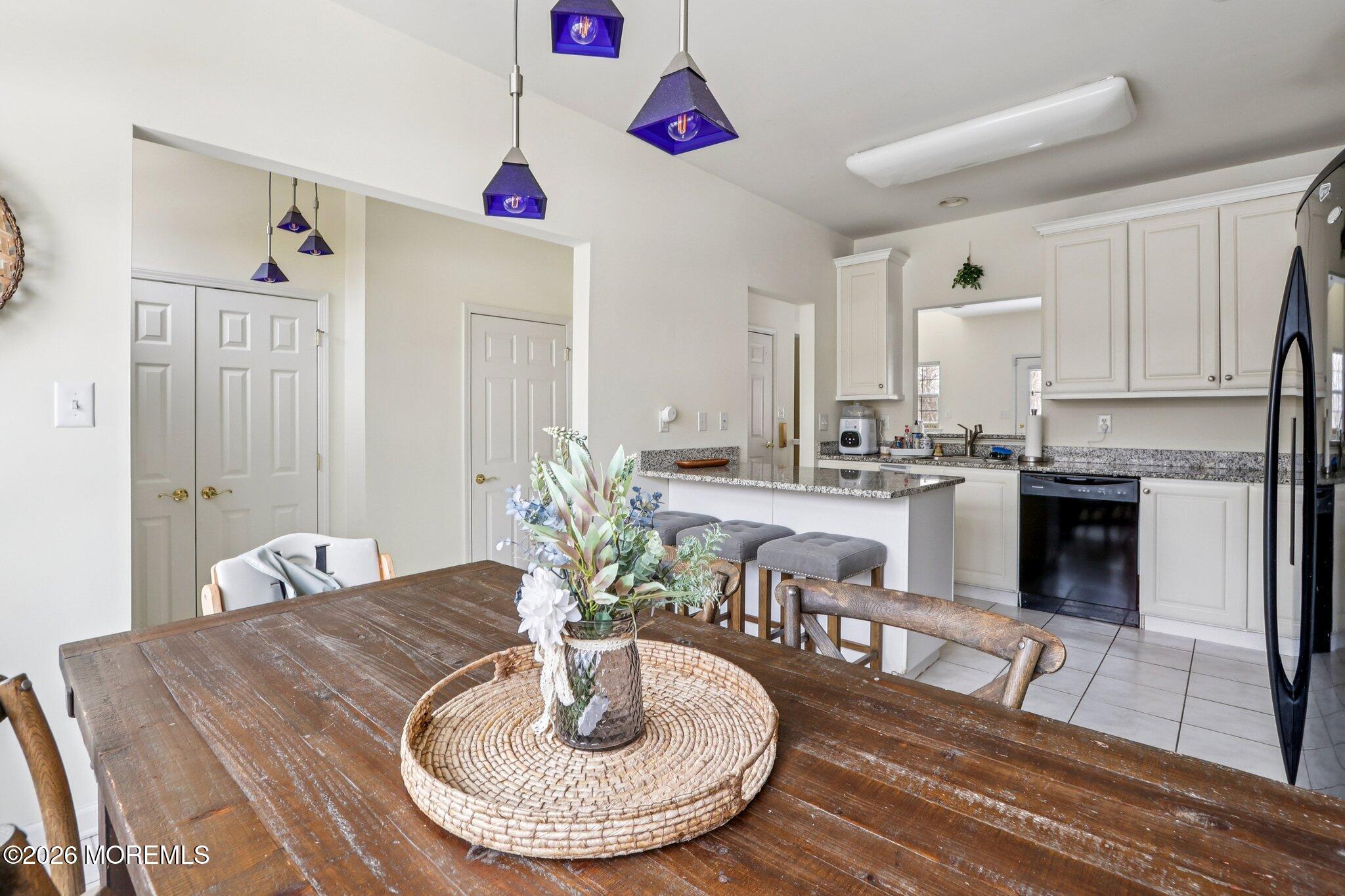 14 W Aspen Way