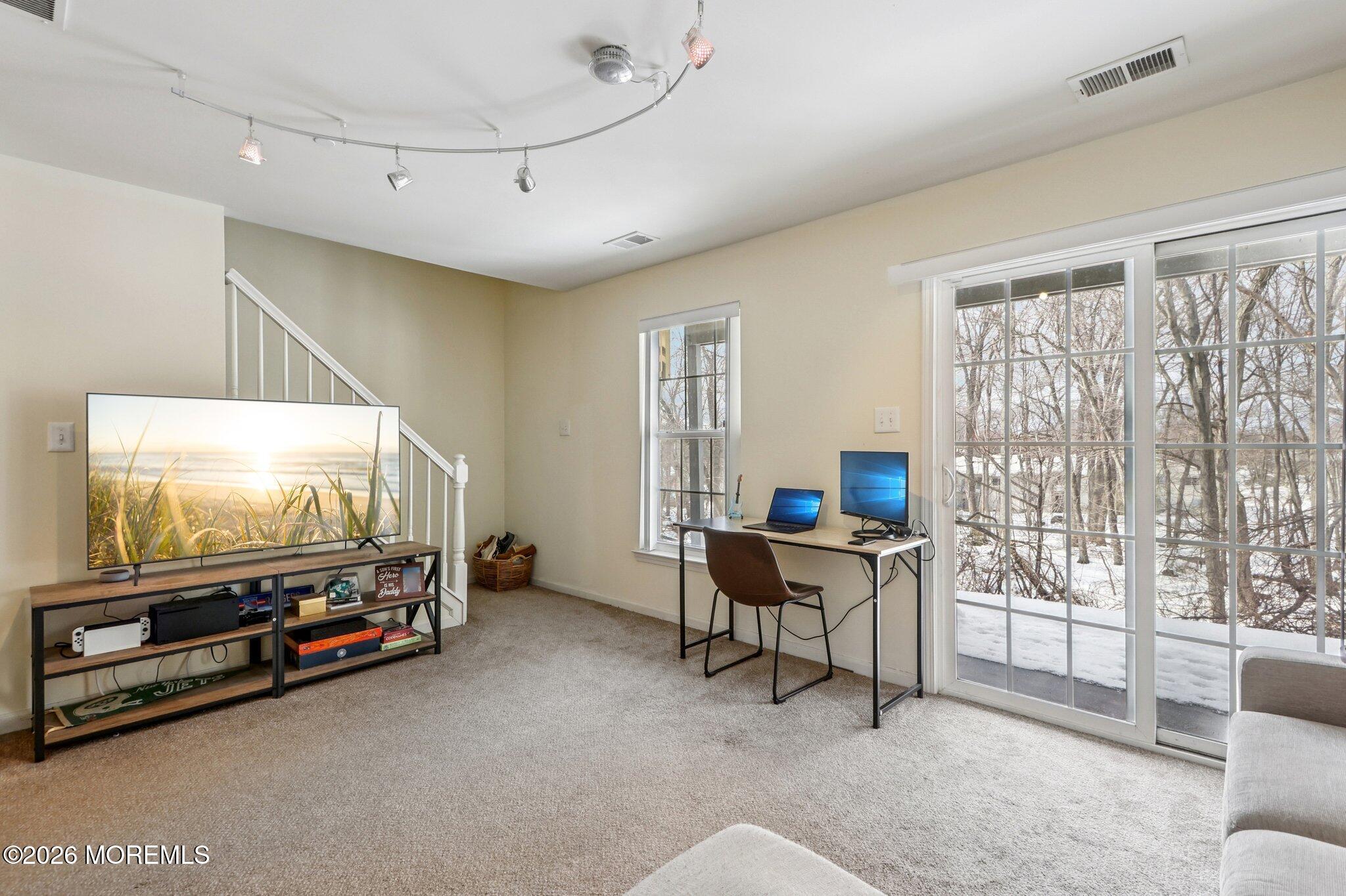 14 W Aspen Way