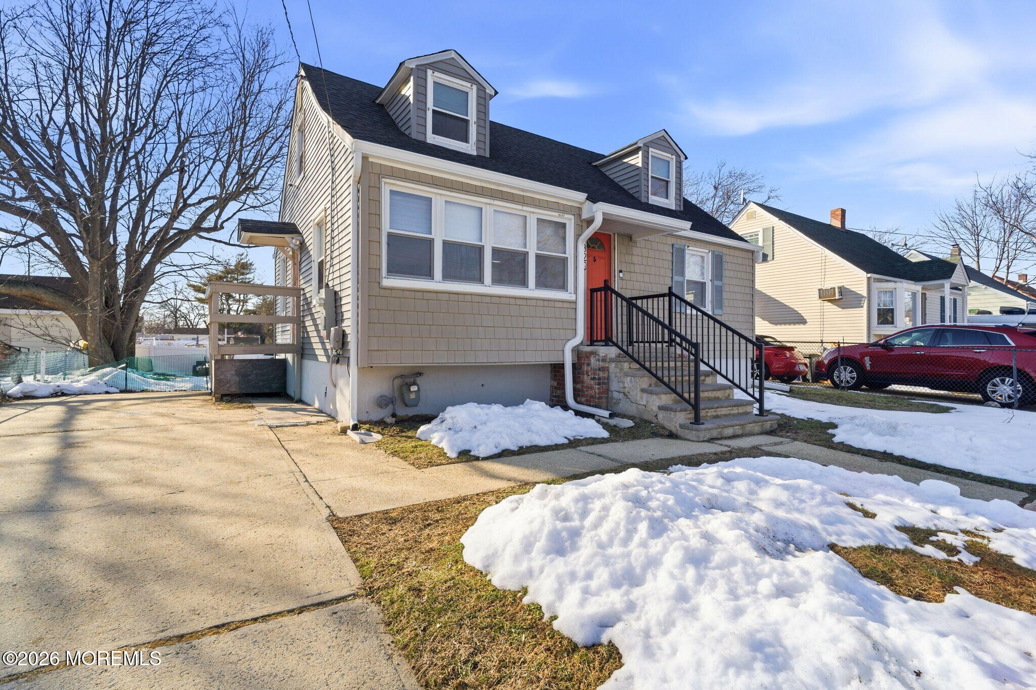 320 Long Branch Avenue