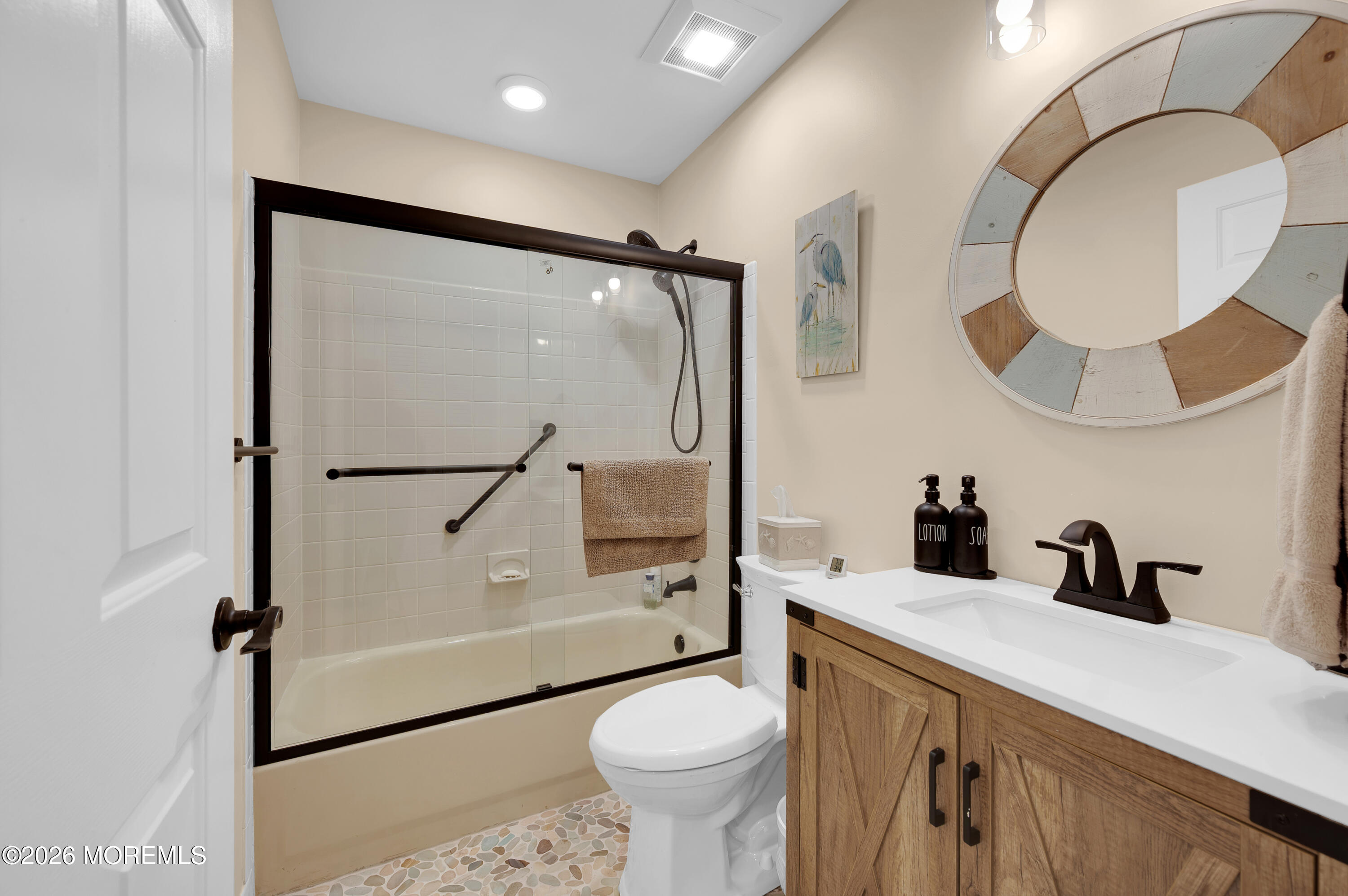 67 Farnworth Close 1000