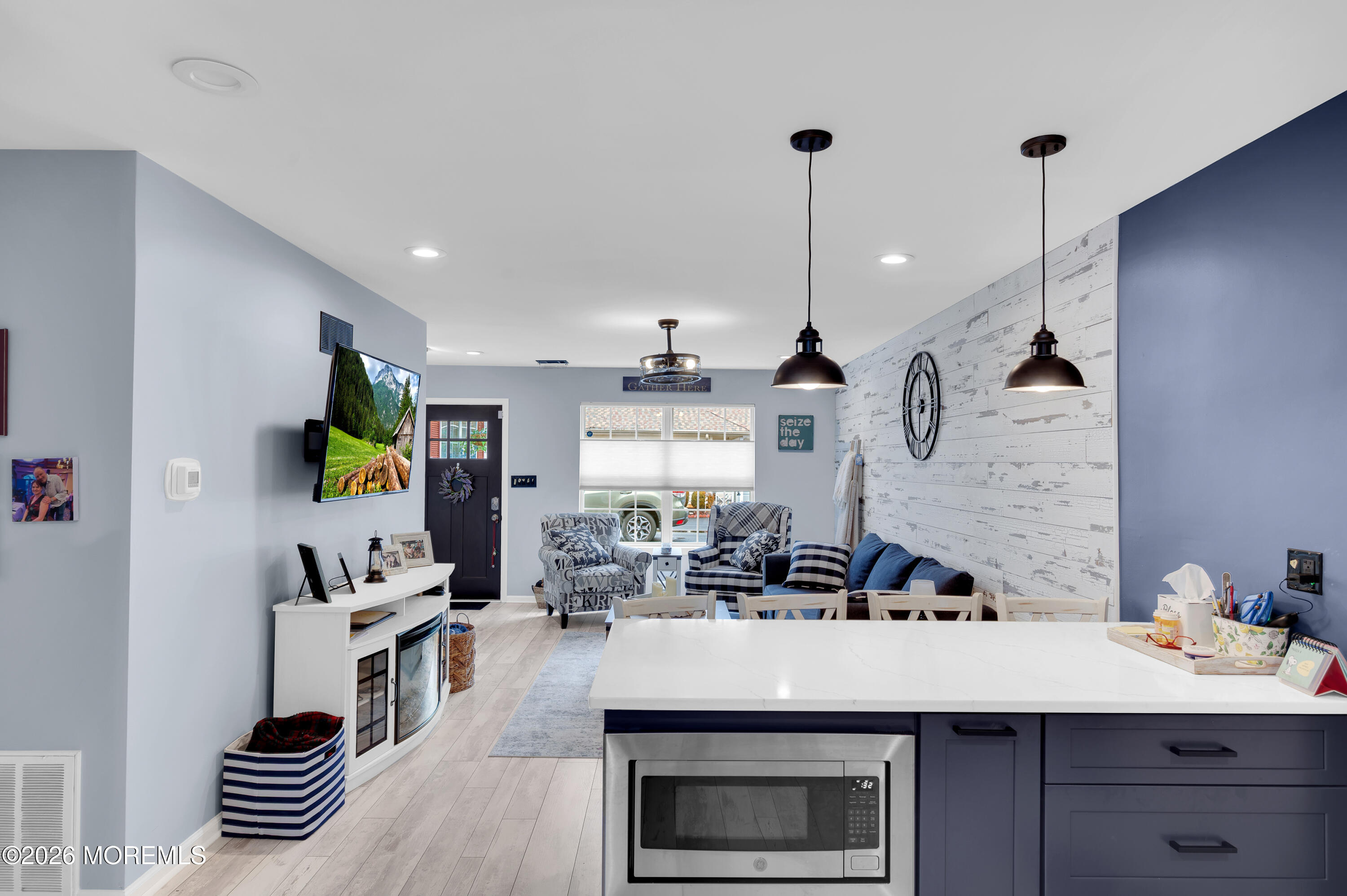 67 Farnworth Close 1000