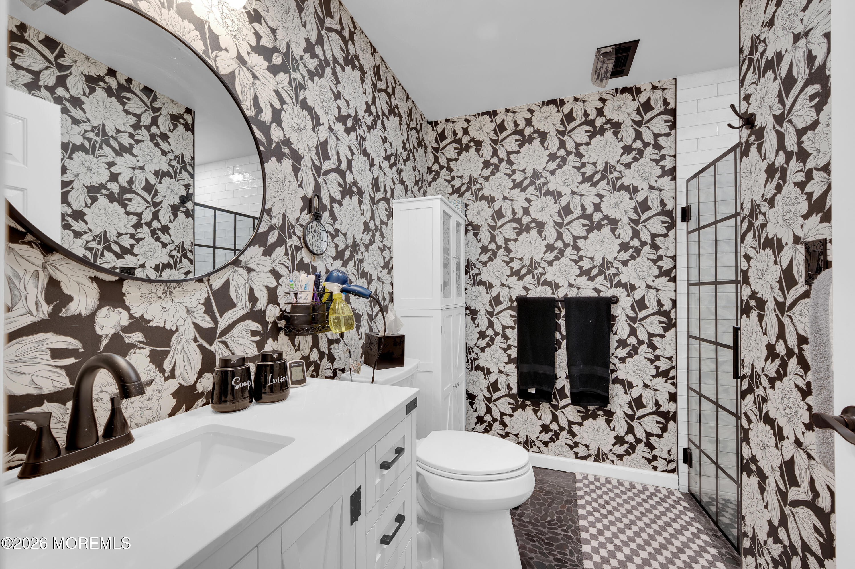 67 Farnworth Close 1000