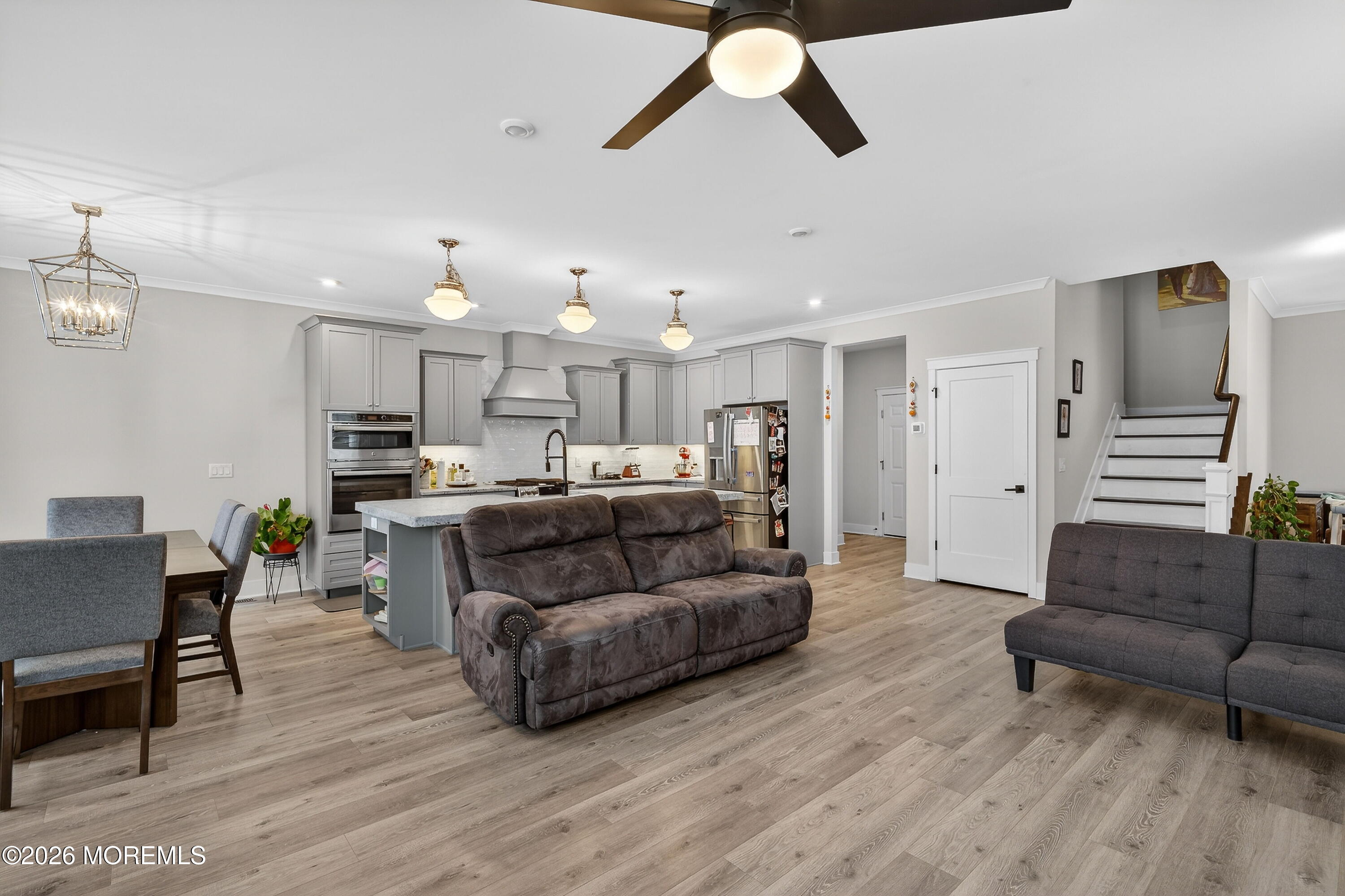 3443 Glen Oaks Lane
