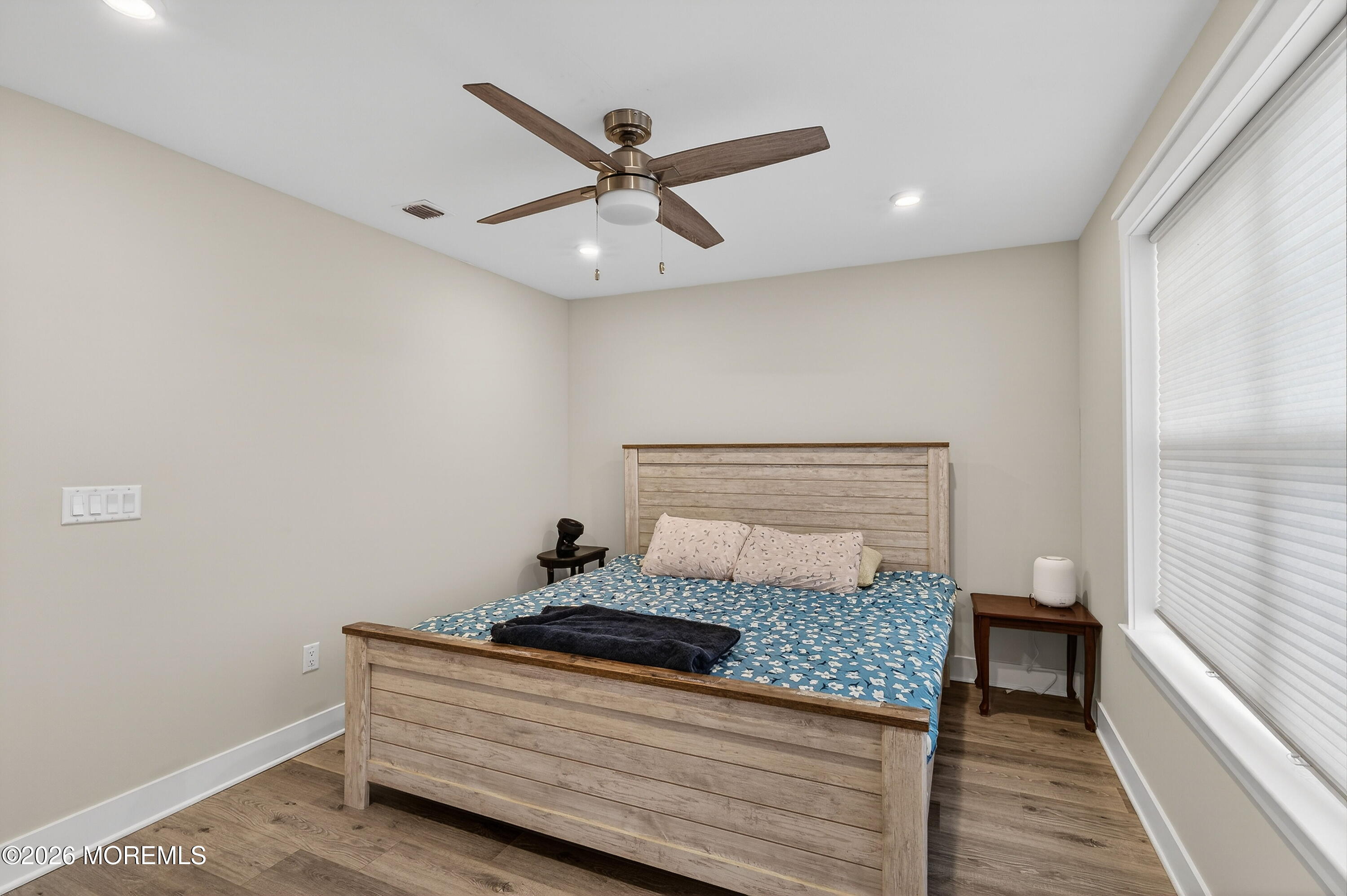 3443 Glen Oaks Lane