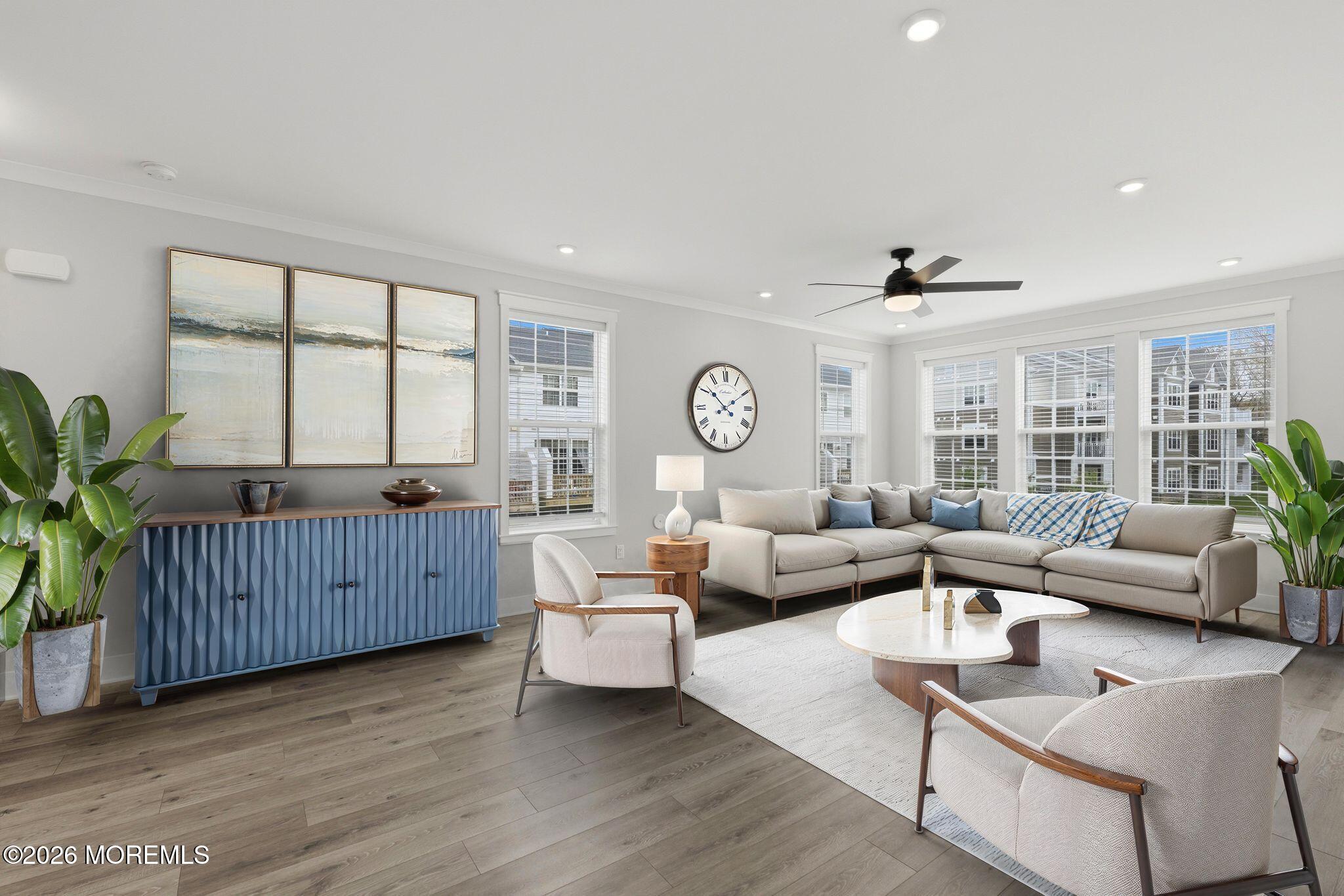 3443 Glen Oaks Lane
