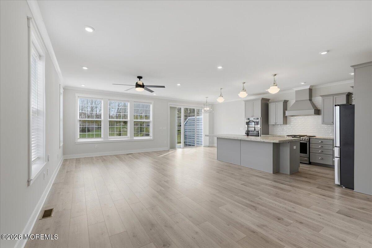 3443 Glen Oaks Lane
